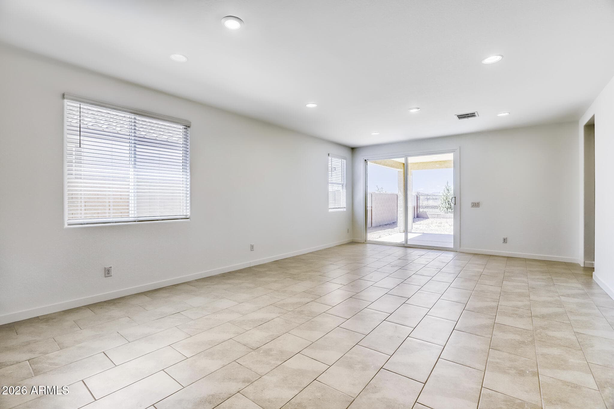 25909 N 171st Drive — photo 6