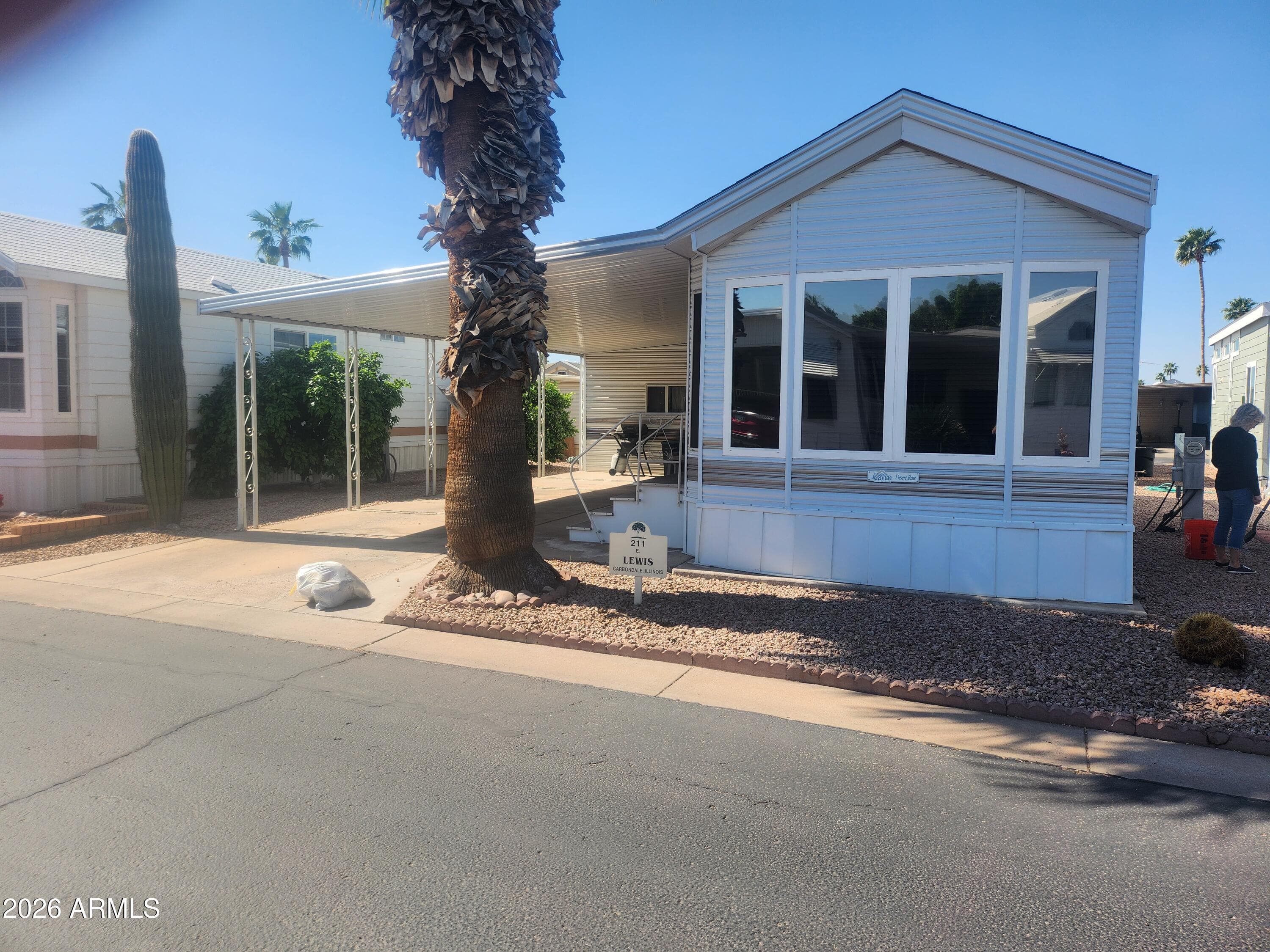 111 S Greenfield Road 211 — photo 2