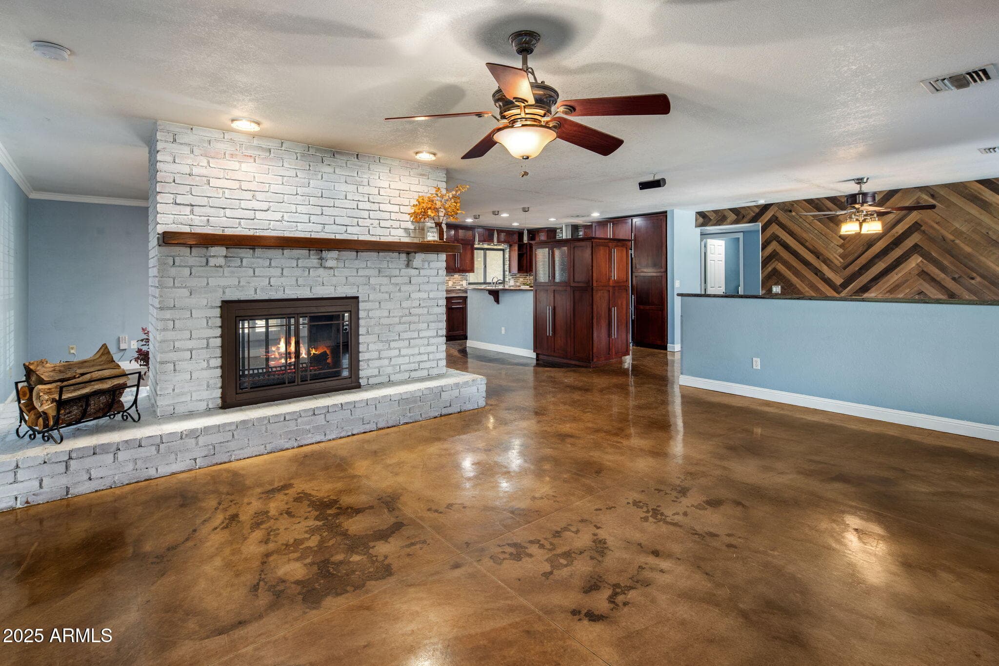 852 W Caribbean Lane — photo 7