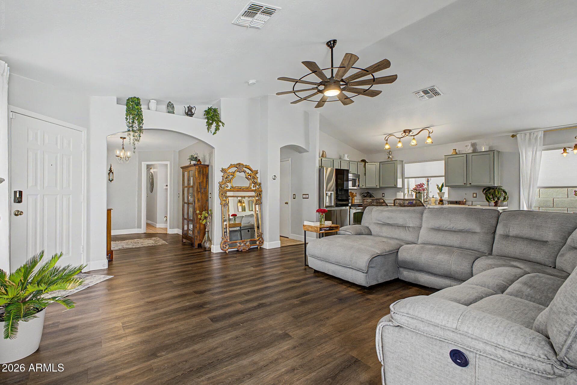 3210 E Kristal Way — photo 7