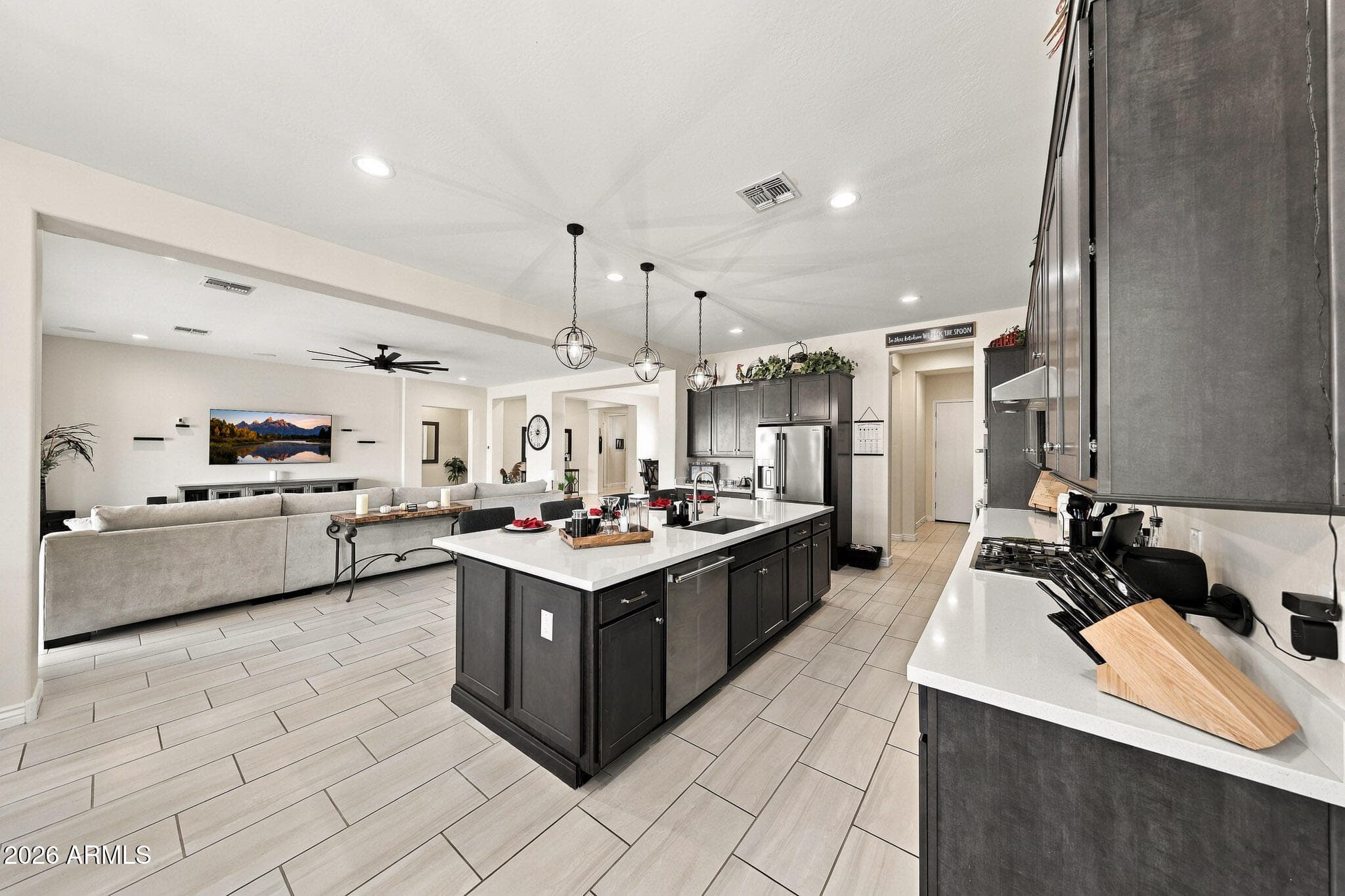 14054 W Desert Hollow Drive — photo 4