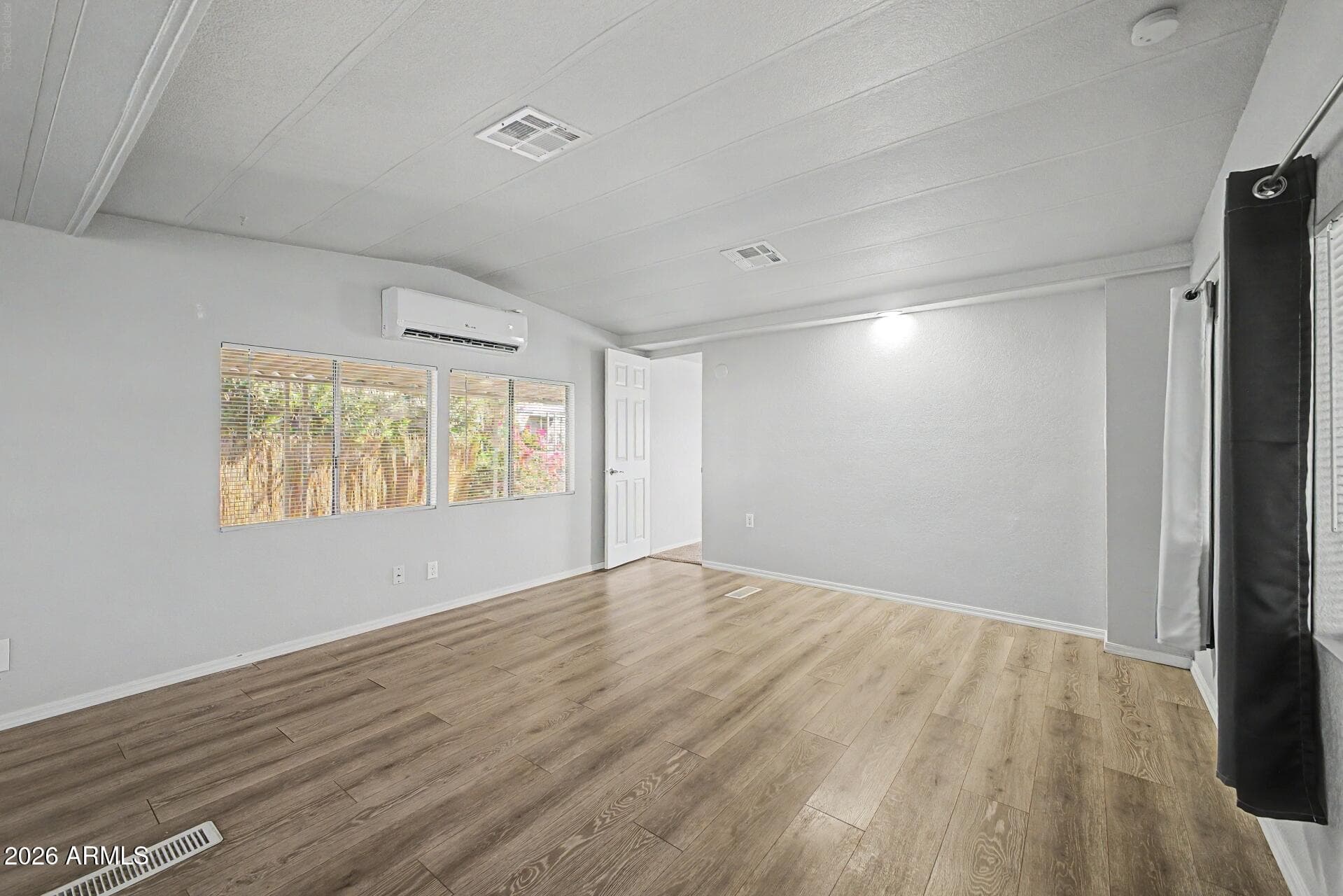 10401 N Cave Creek Road 134 — photo 3
