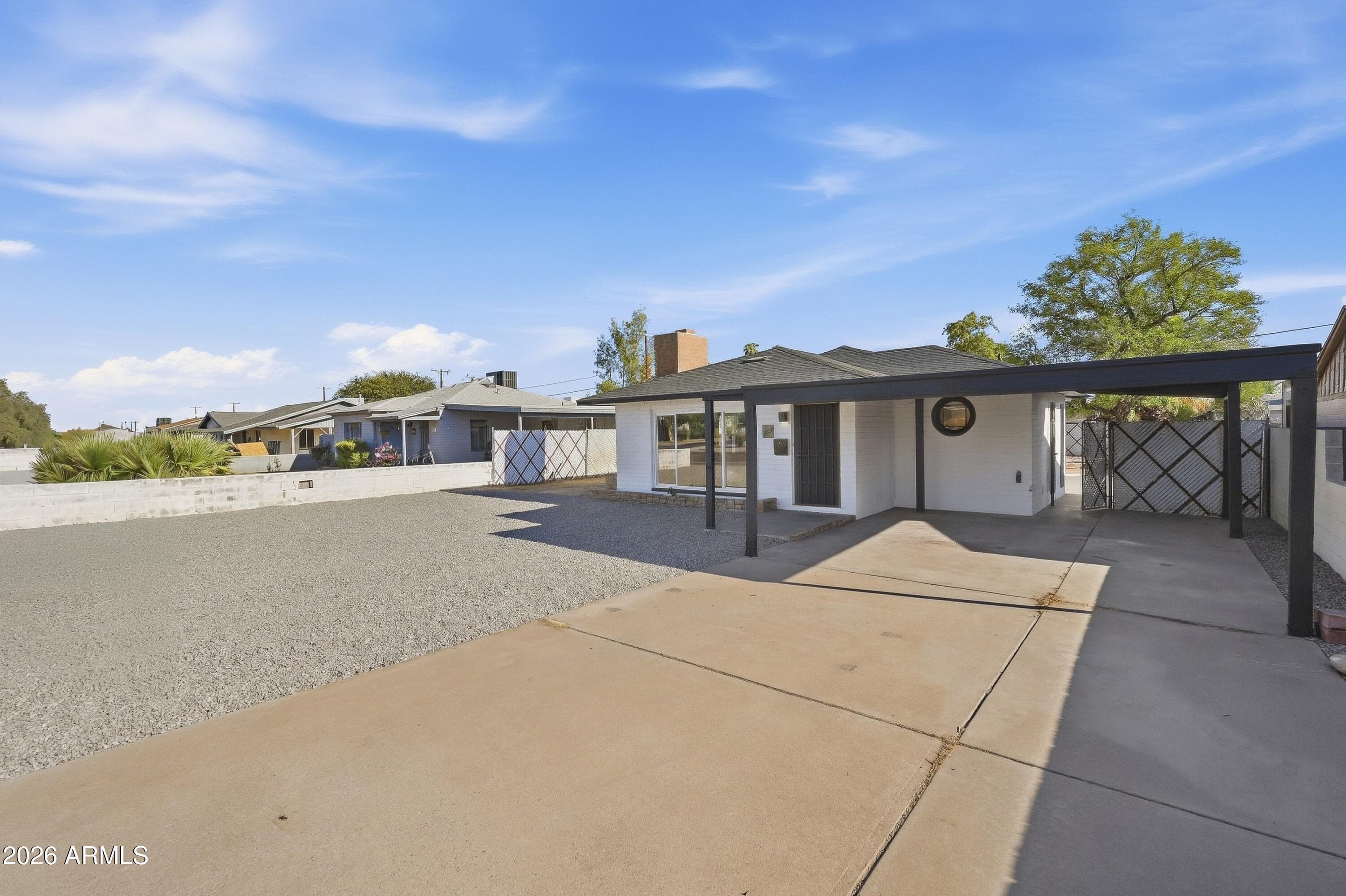 1829 W Campbell Avenue — photo 3