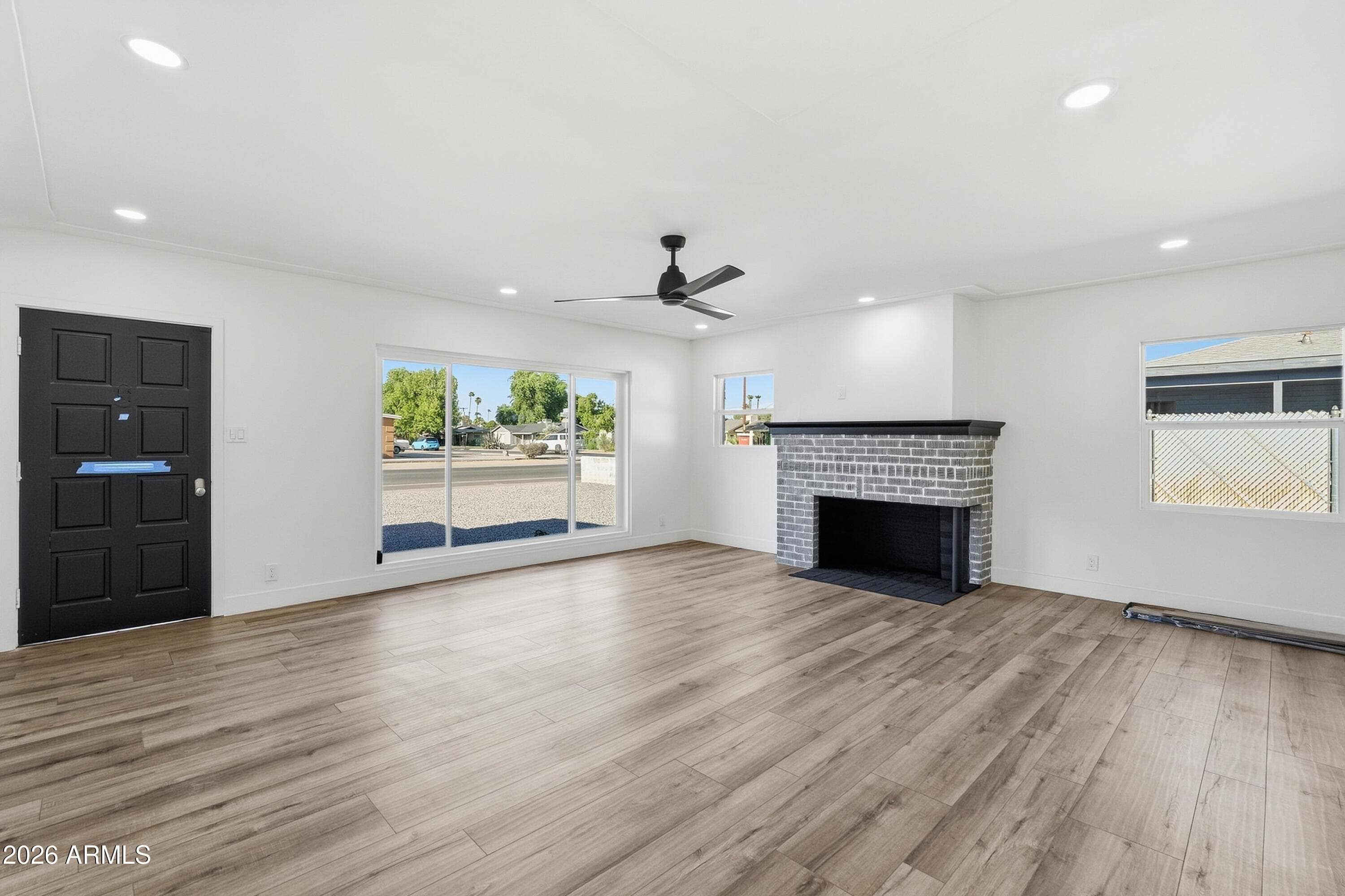 1829 W Campbell Avenue — photo 6