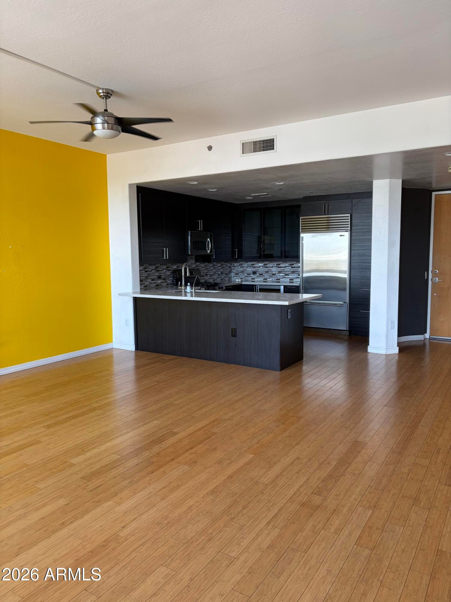 17 W Vernon Avenue 612 — photo 5