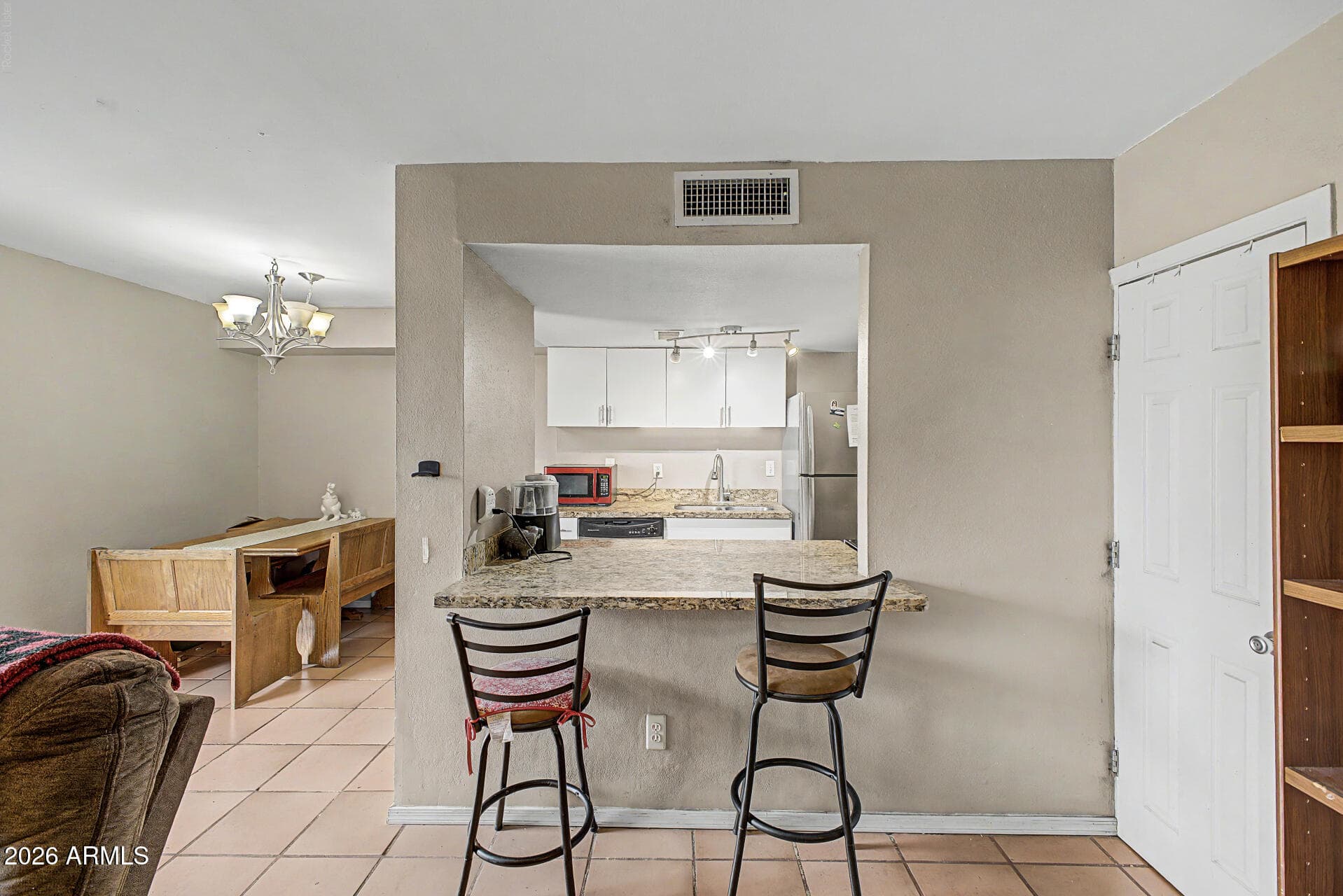 3404 W Echo Lane — photo 6