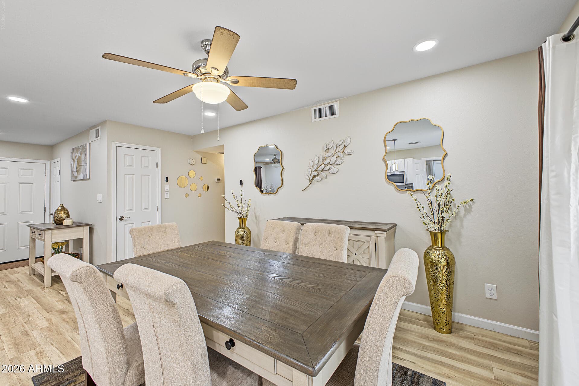 1636 W Villa Theresa Drive — photo 8