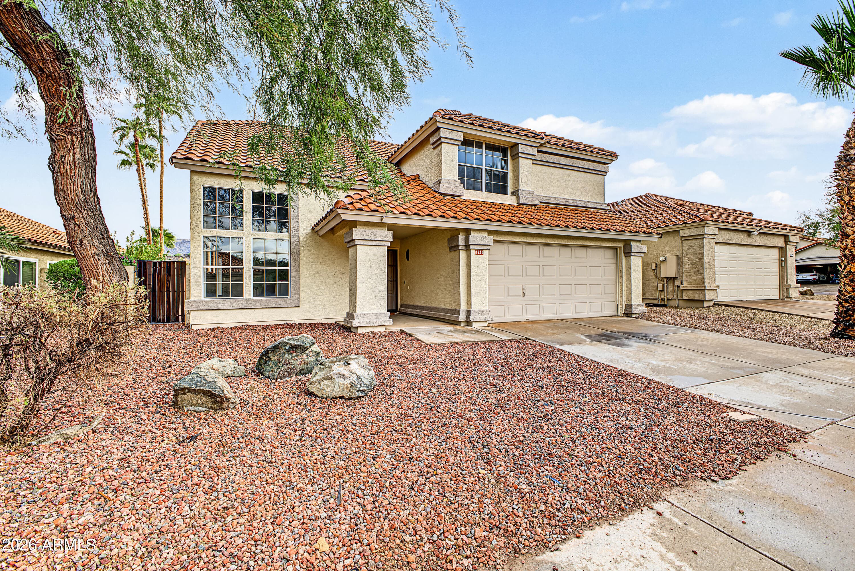 1210 E Amberwood Drive — photo 3