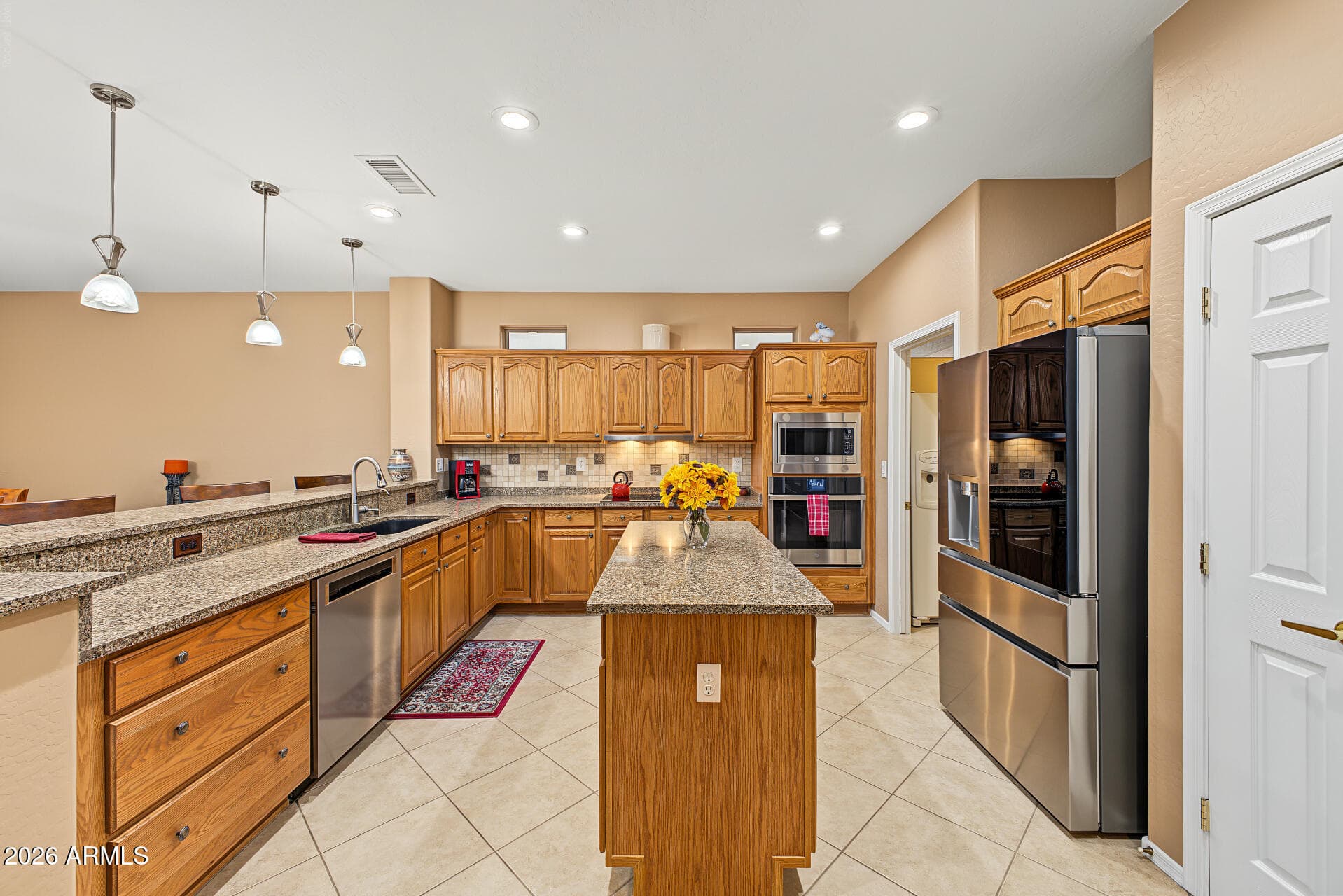 16442 W Desert Lily Drive — photo 8