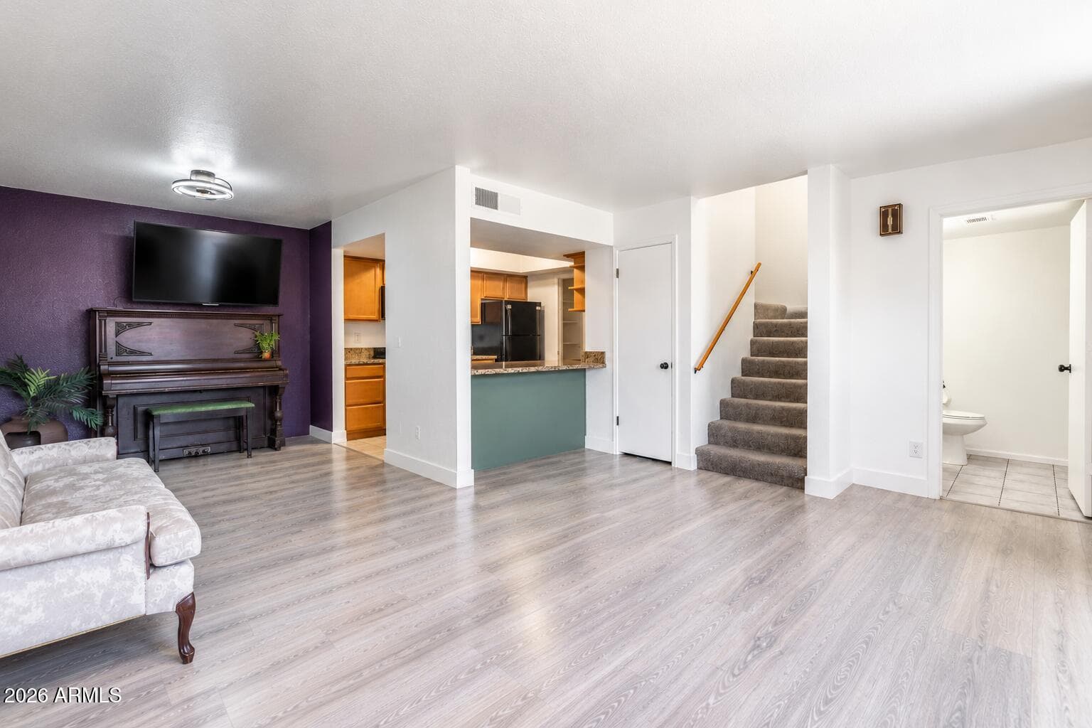 222 W Brown Road 32 — photo 2
