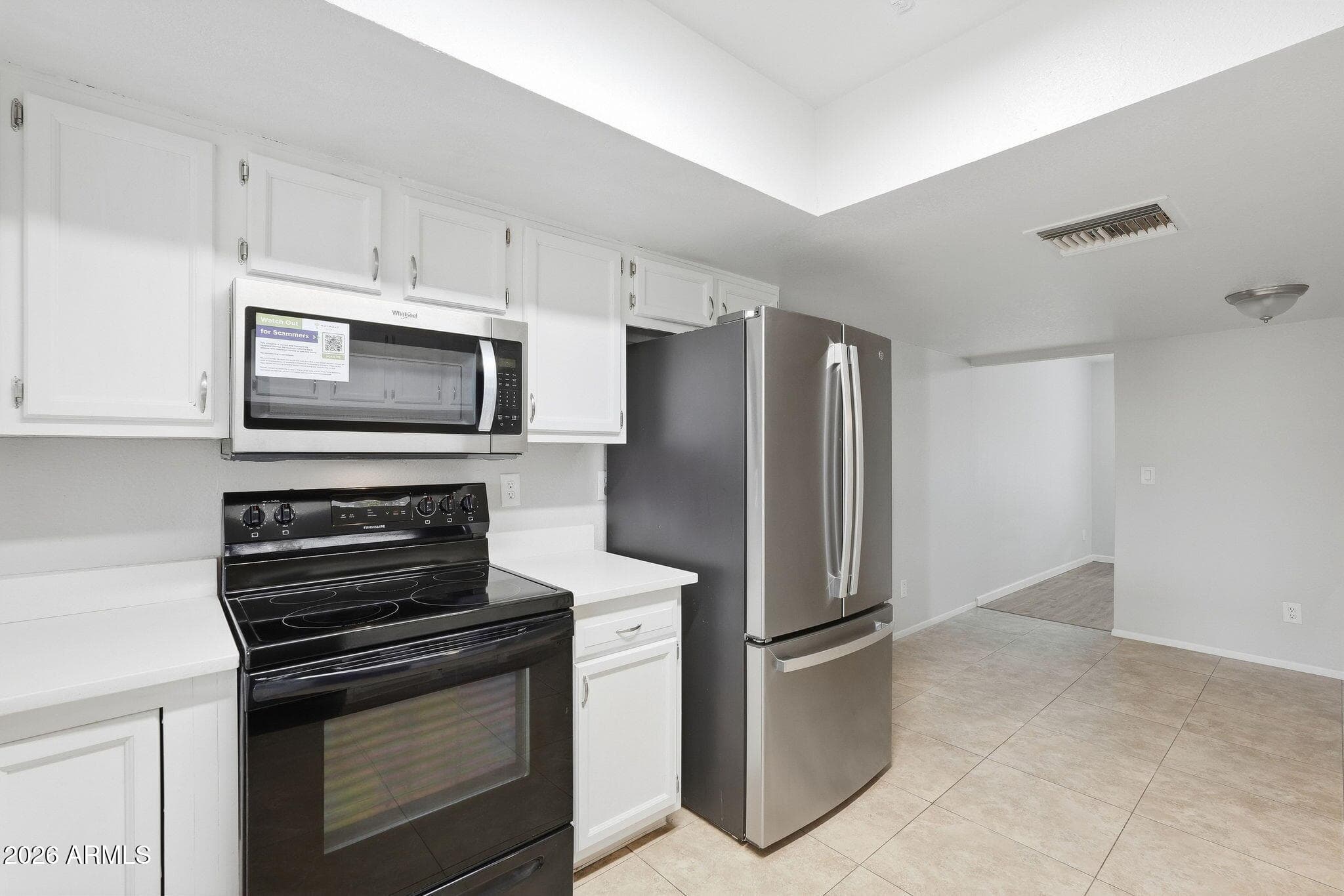 3143 W Julie Drive — photo 5