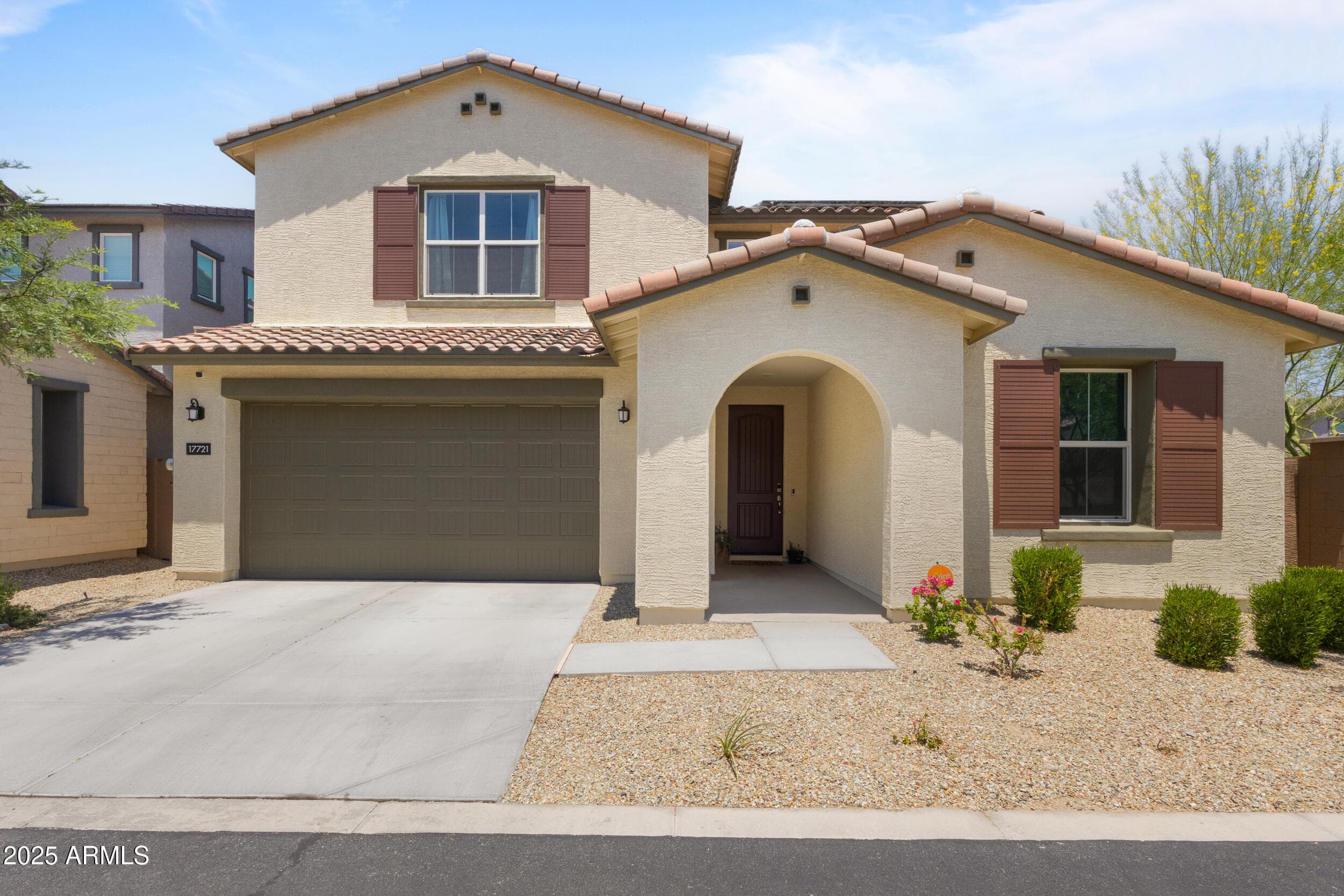 17721 W Cassia Way — photo 2