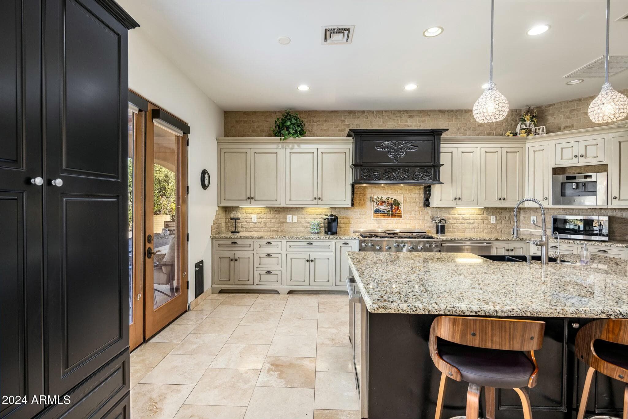 14402 N Medinan Drive — photo 4