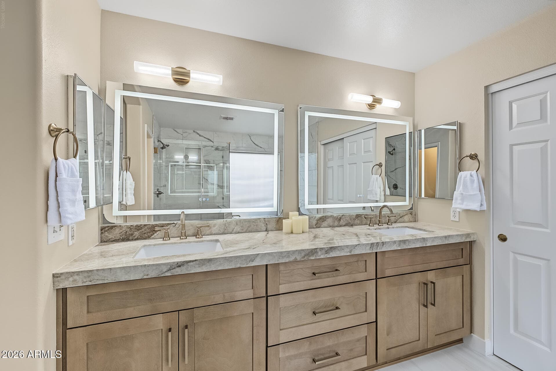 15014 S 47th Street — photo 2