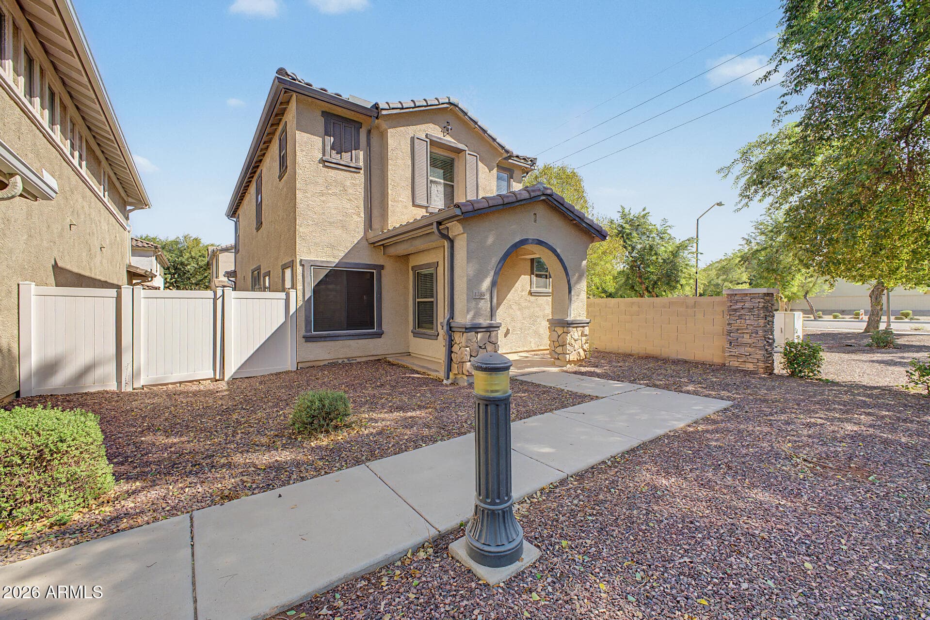 1385 S Joshua Tree Lane — photo 3