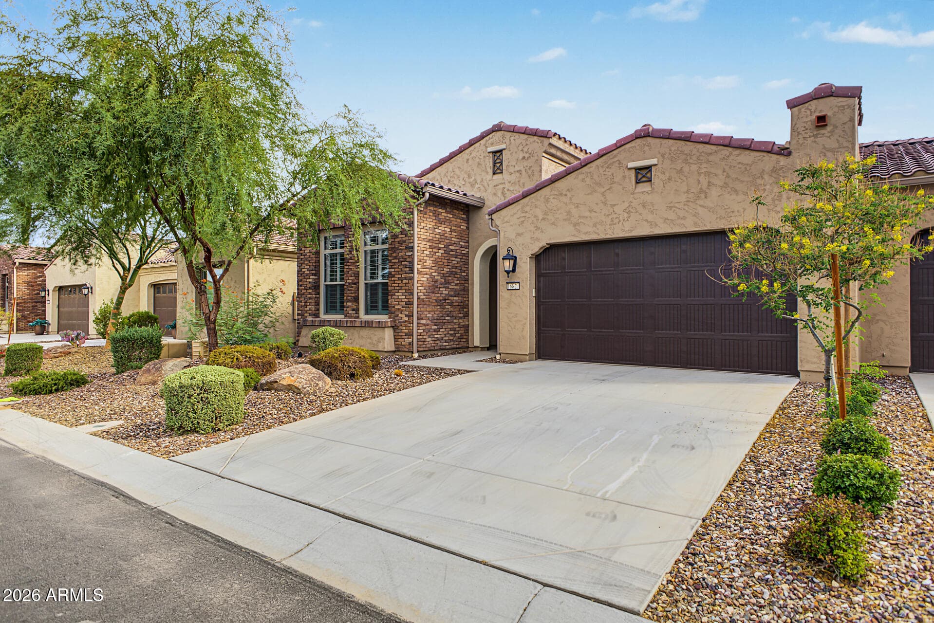 16827 W Catalina Drive — photo 2