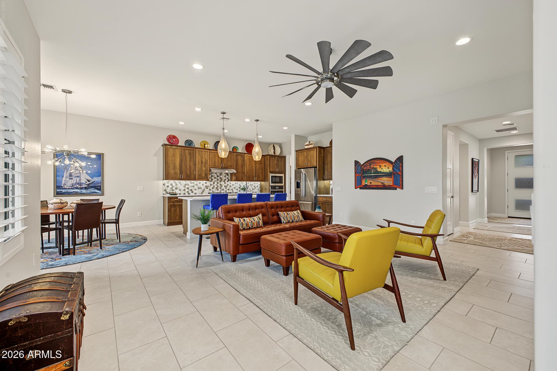 16827 W Catalina Drive — photo 8