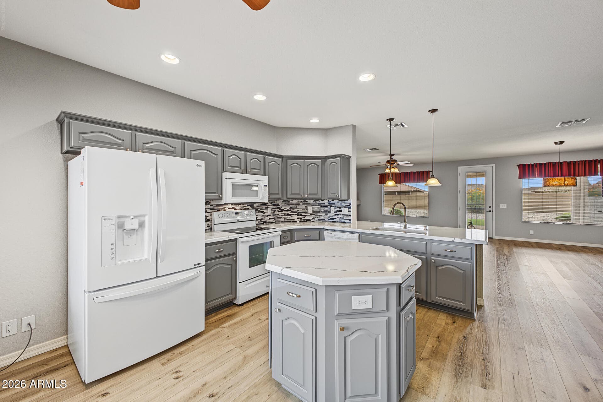 11439 E Nell Avenue — photo 4