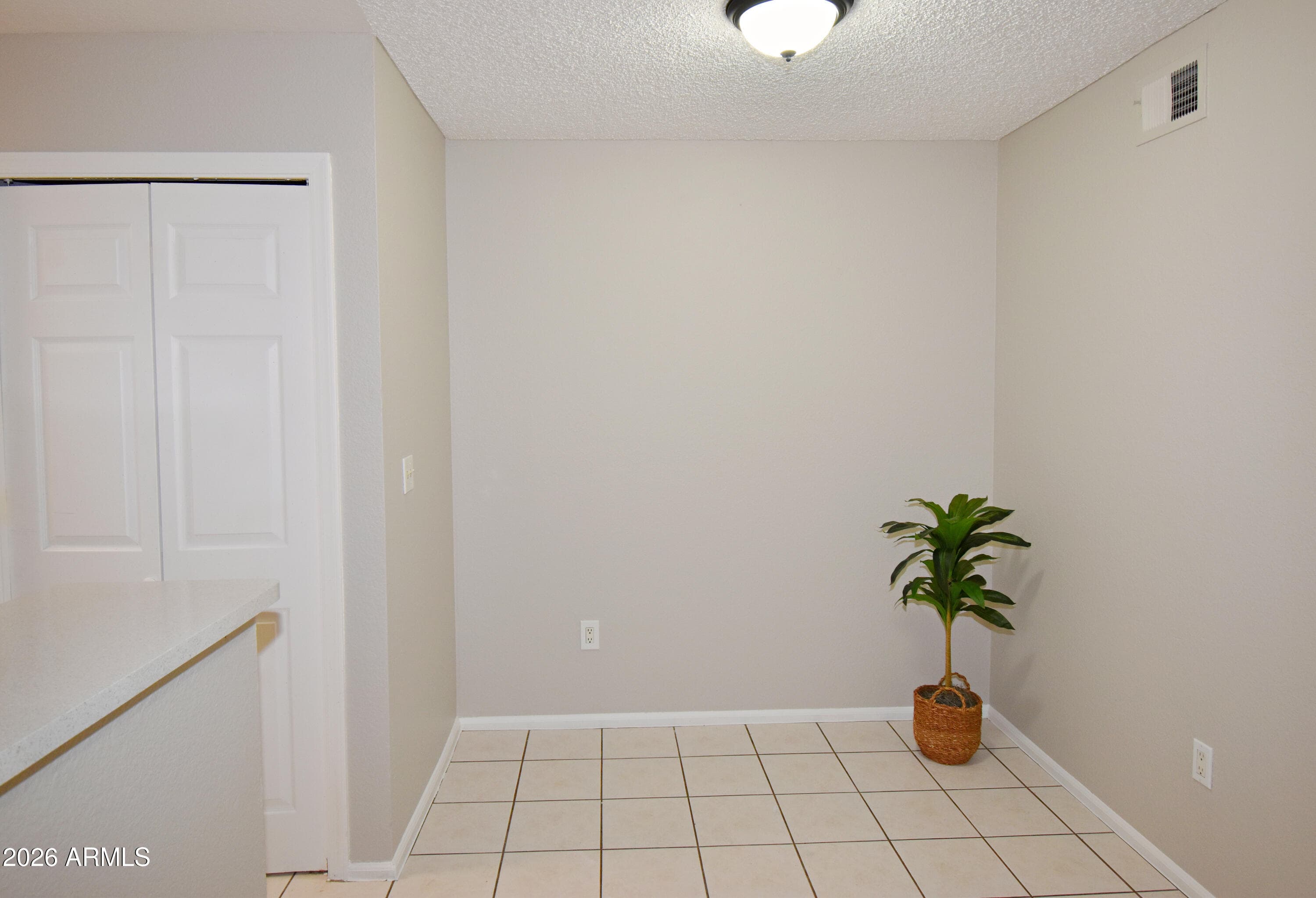 533 W Guadalupe Road 1053 — photo 4