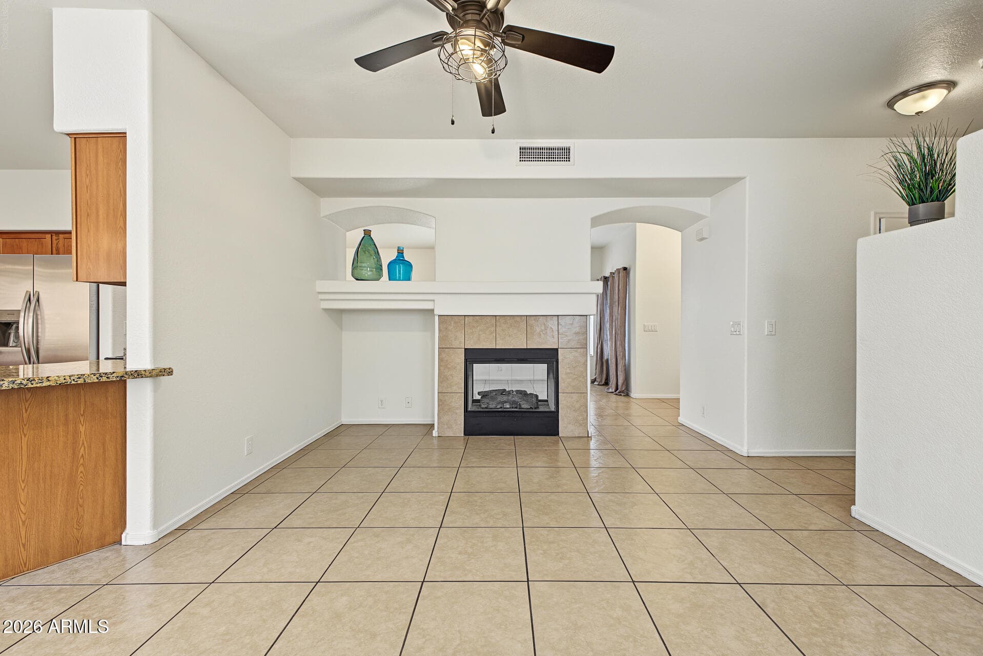 856 S Pleasant Drive — photo 4