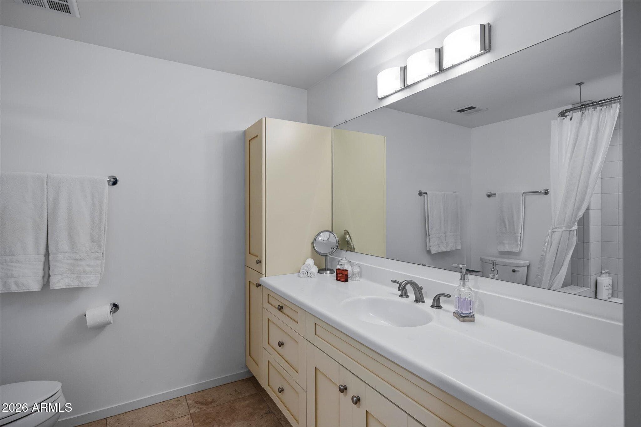 7157 E Rancho Vista Drive 4011 — photo 8