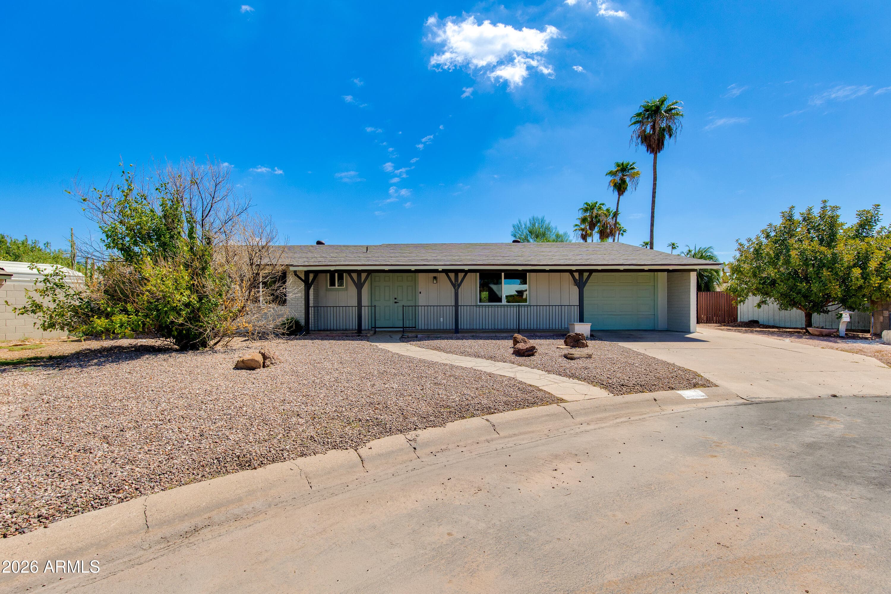 921 S Roslyn Place, Mesa, Arizona