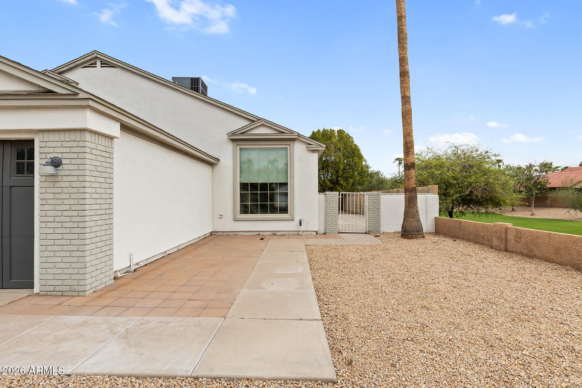 854 E Manor Drive — photo 7