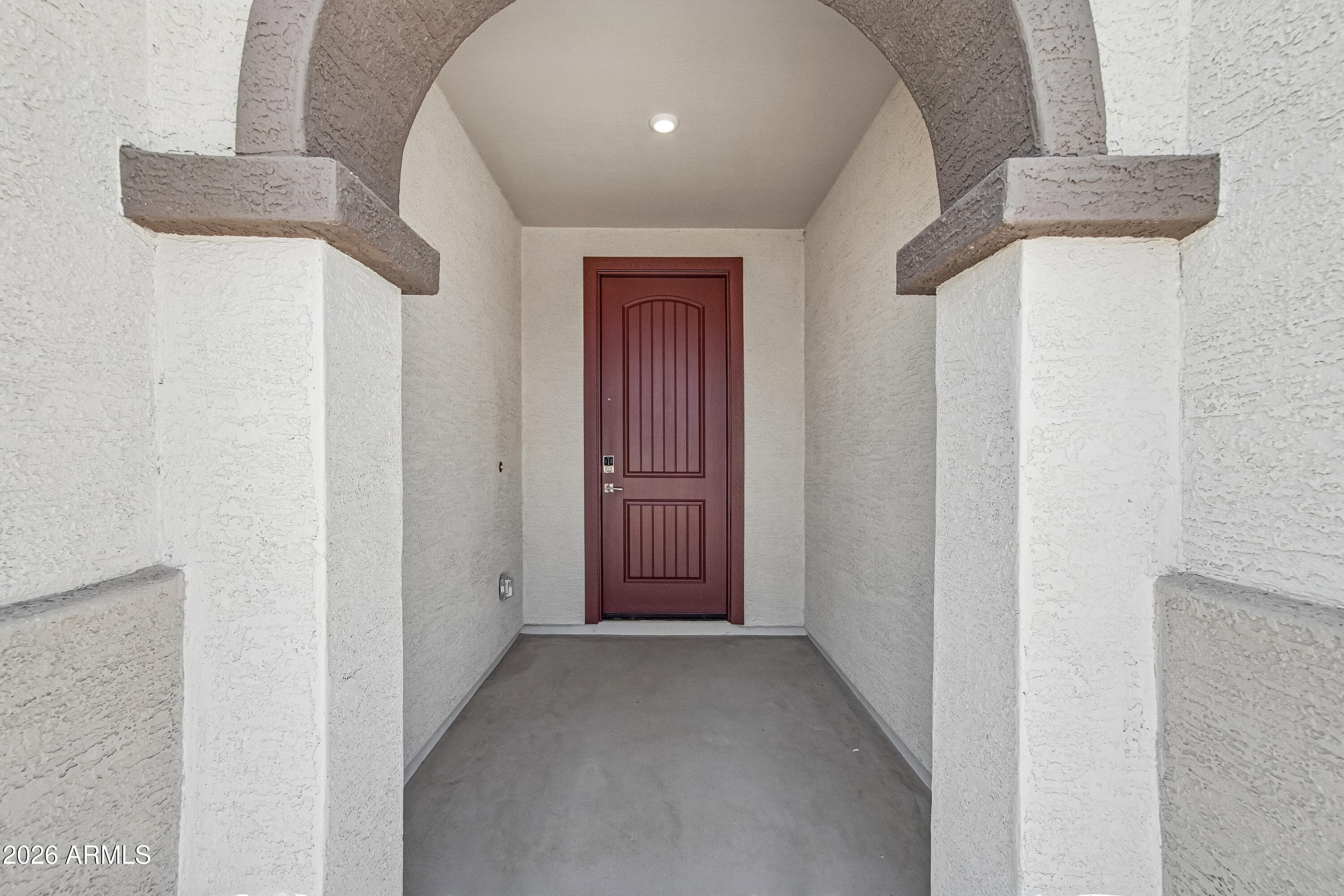 23021 W Irma Lane — photo 2