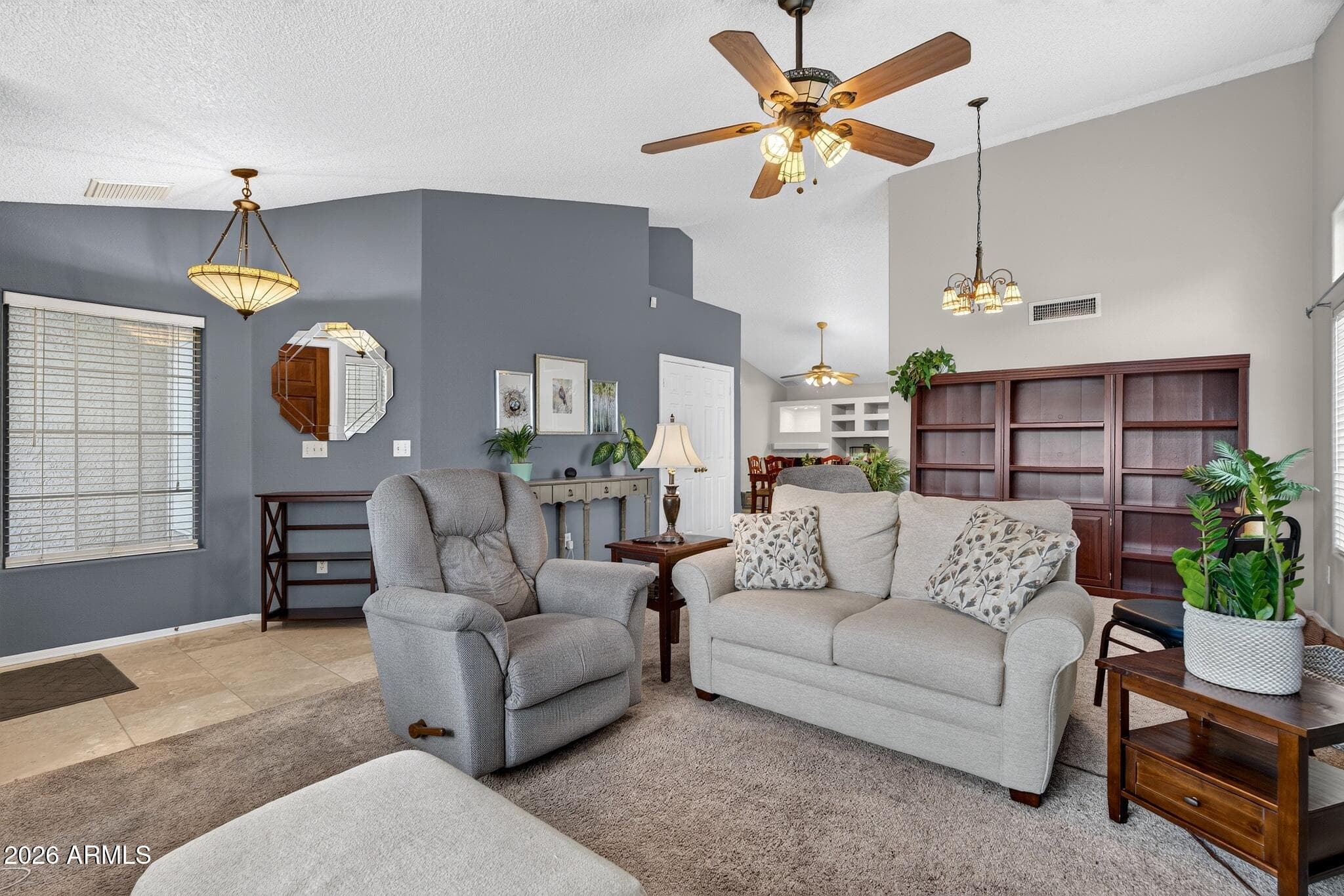 7834 W Hearn Road — photo 8