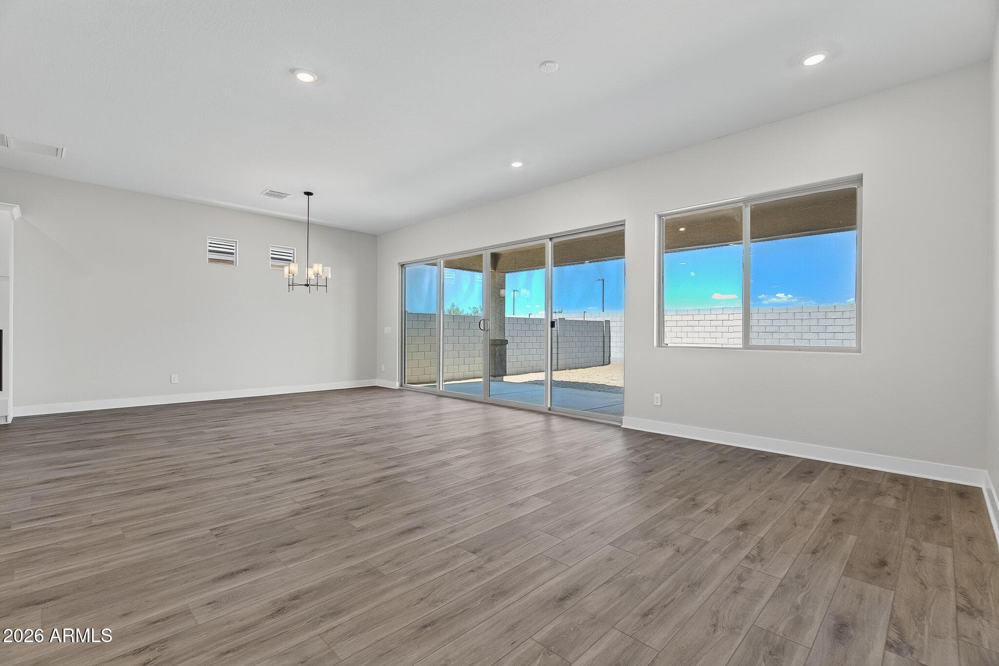 15812 W Mariposa Grande — photo 8