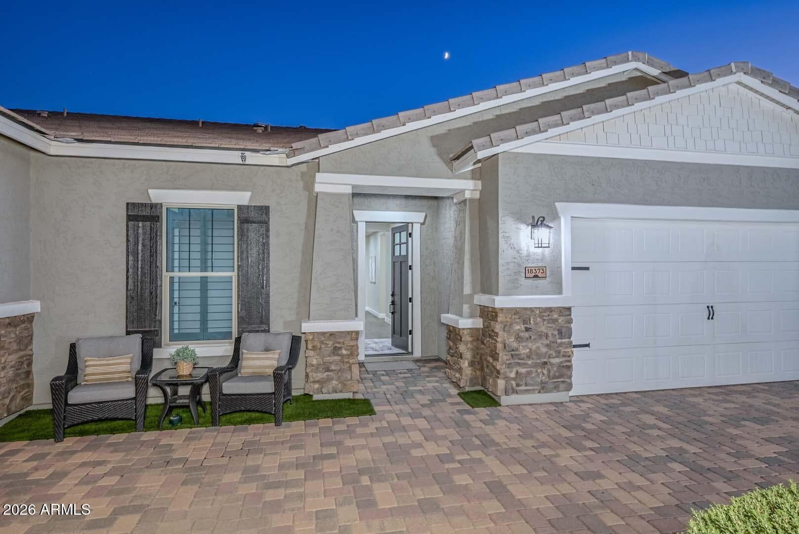 18373 W Sells Drive — photo 6