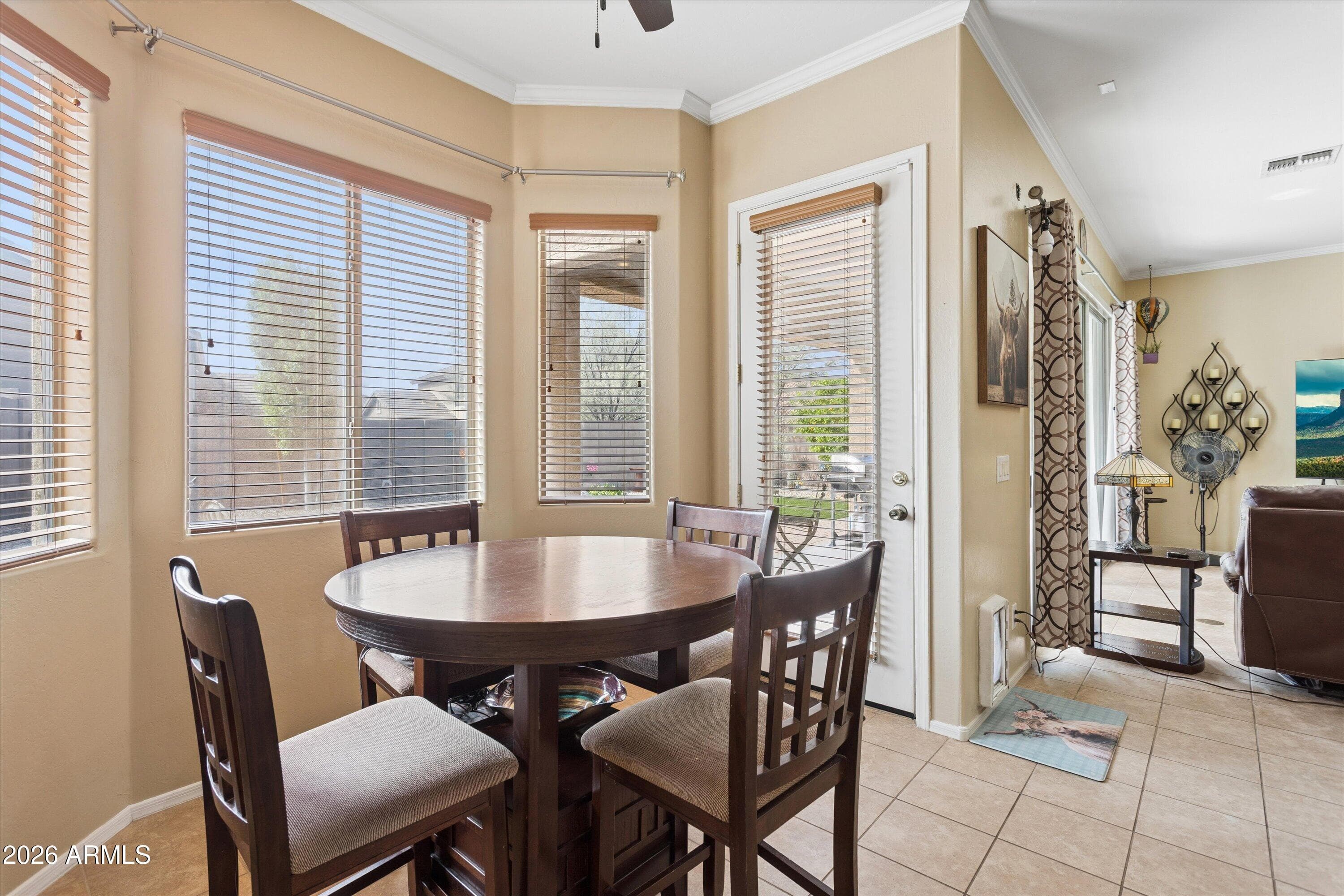2329 W Crimson Terrace — photo 4