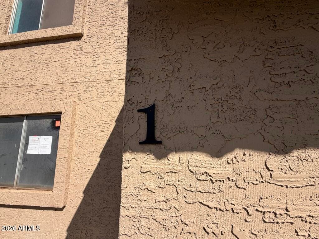 222 W Brown Road 1 — photo 3