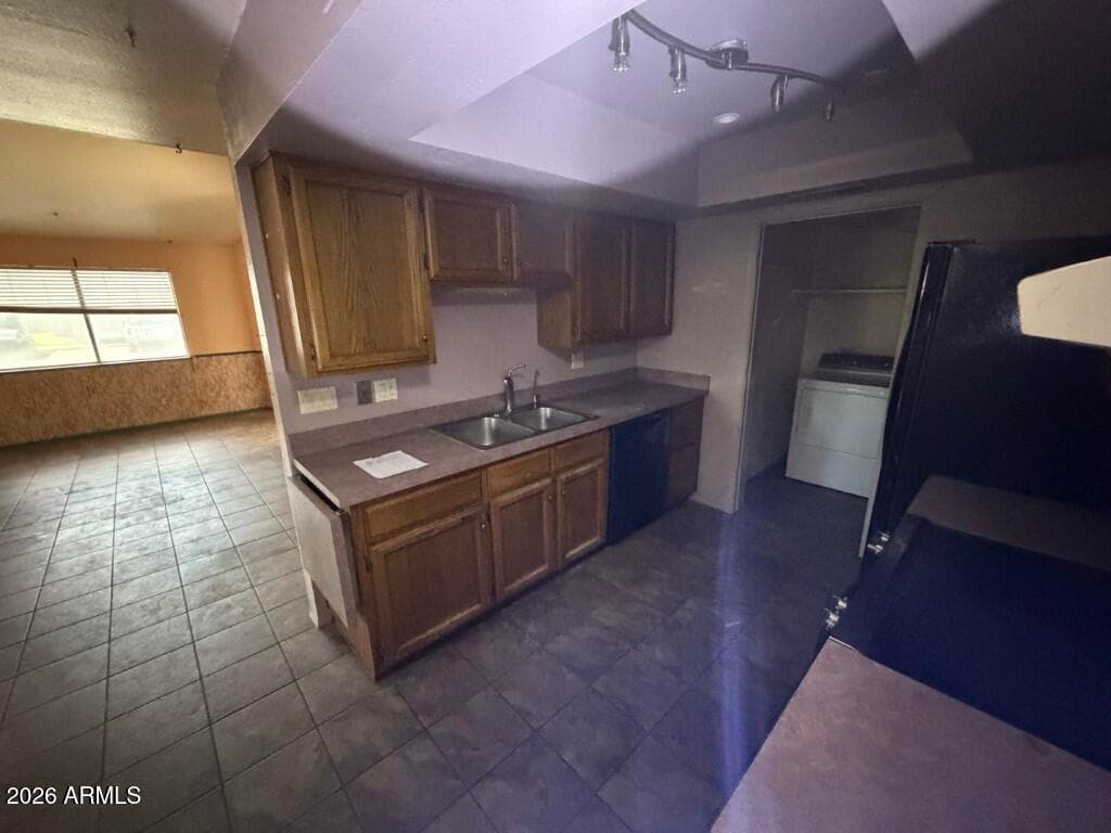 222 W Brown Road 1 — photo 8