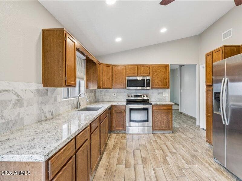 4327 E Siesta Lane — photo 2