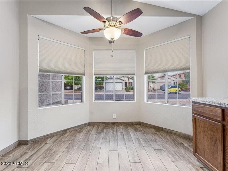 4327 E Siesta Lane — photo 4