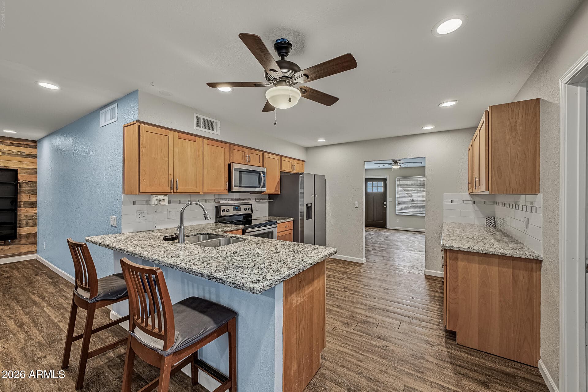 5824 S Judd Street — photo 3