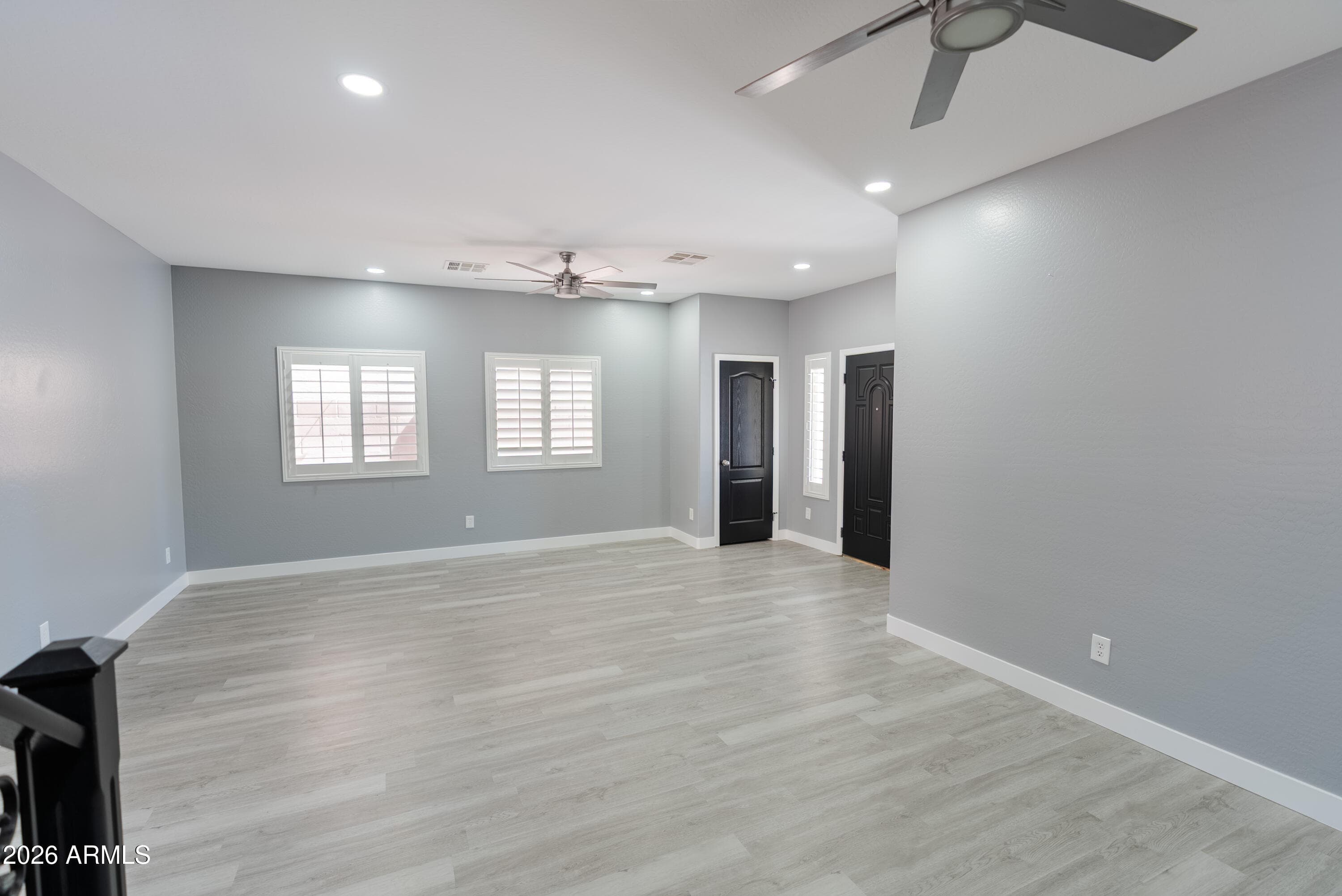 12038 W Leather Lane — photo 4