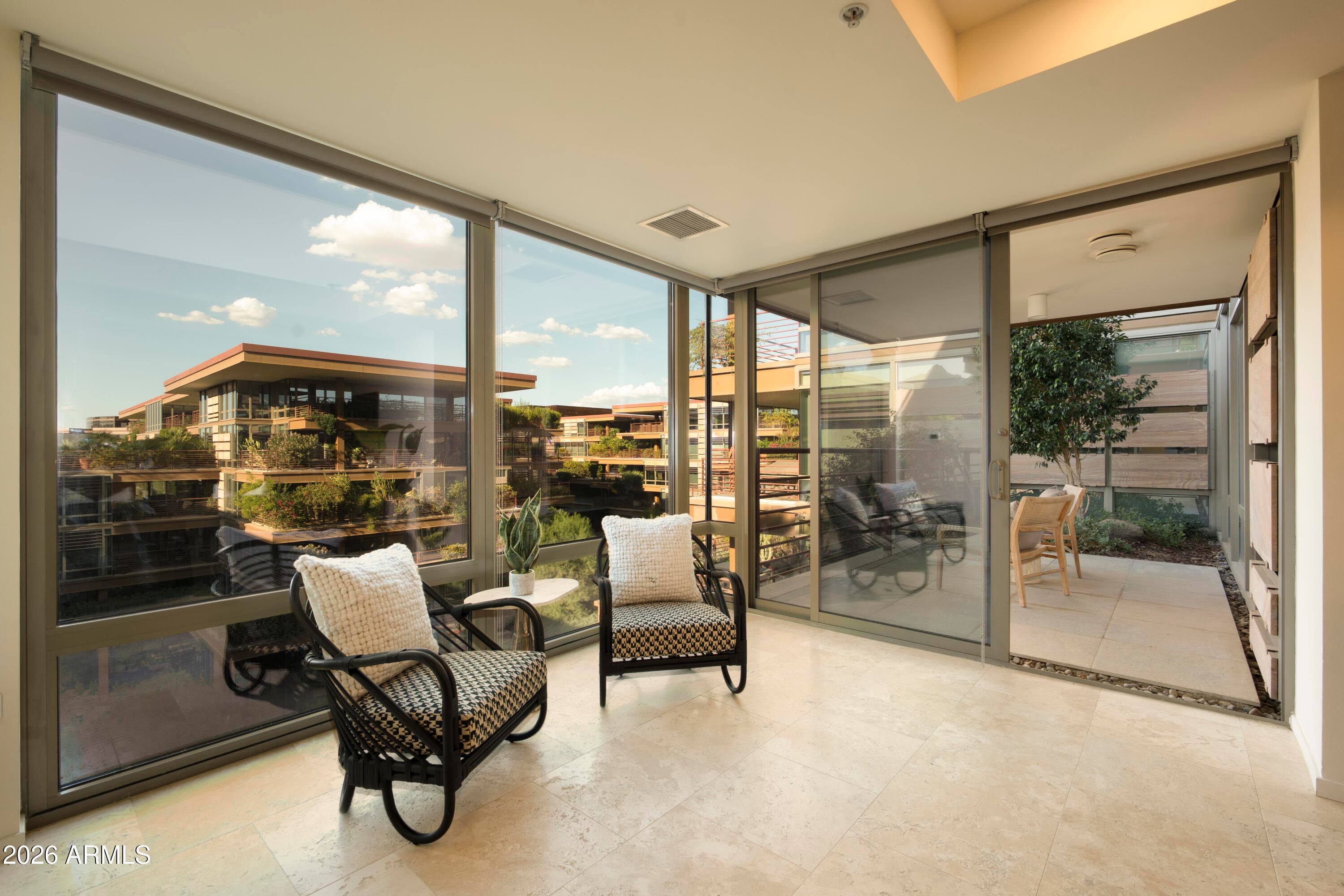 7127 E Rancho Vista Drive 6009 — photo 8