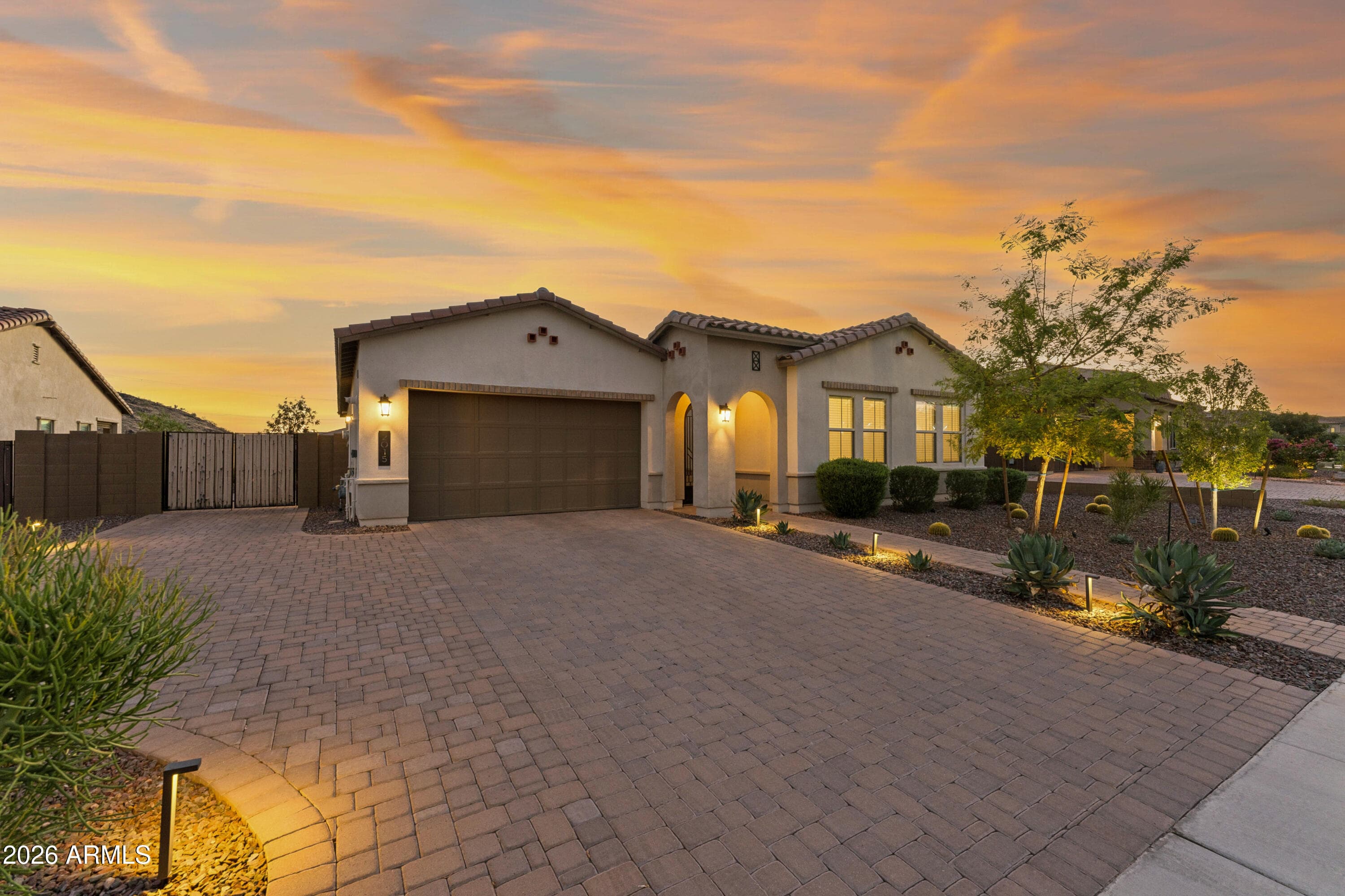 2015 E Villa Linda Drive — photo 5