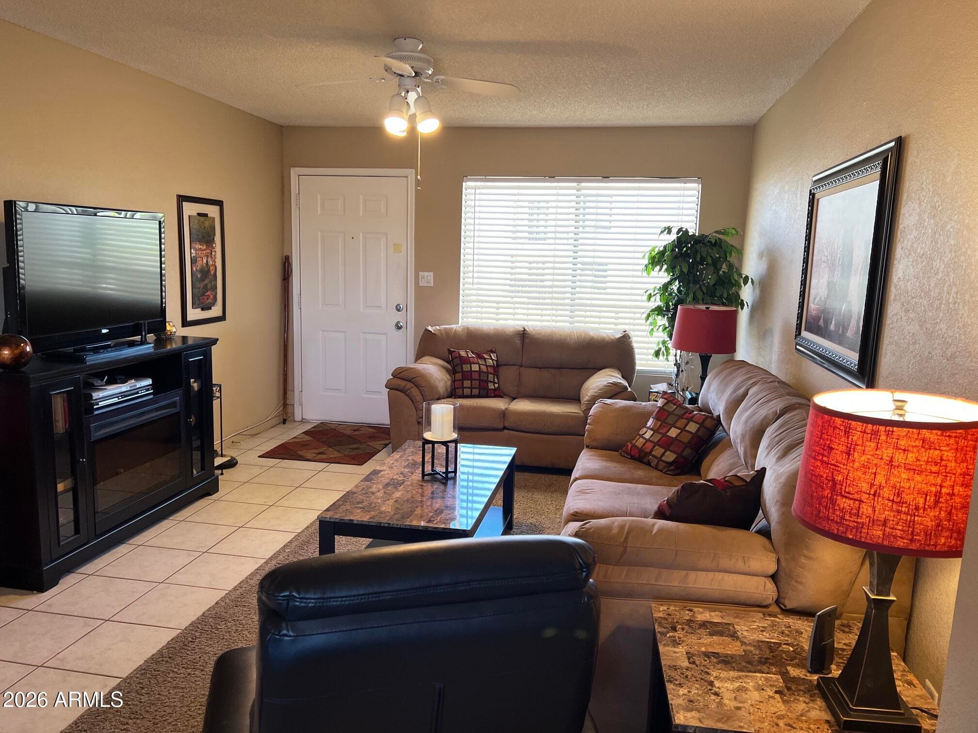 5518 E Lindstrom Lane 2023 — photo 2
