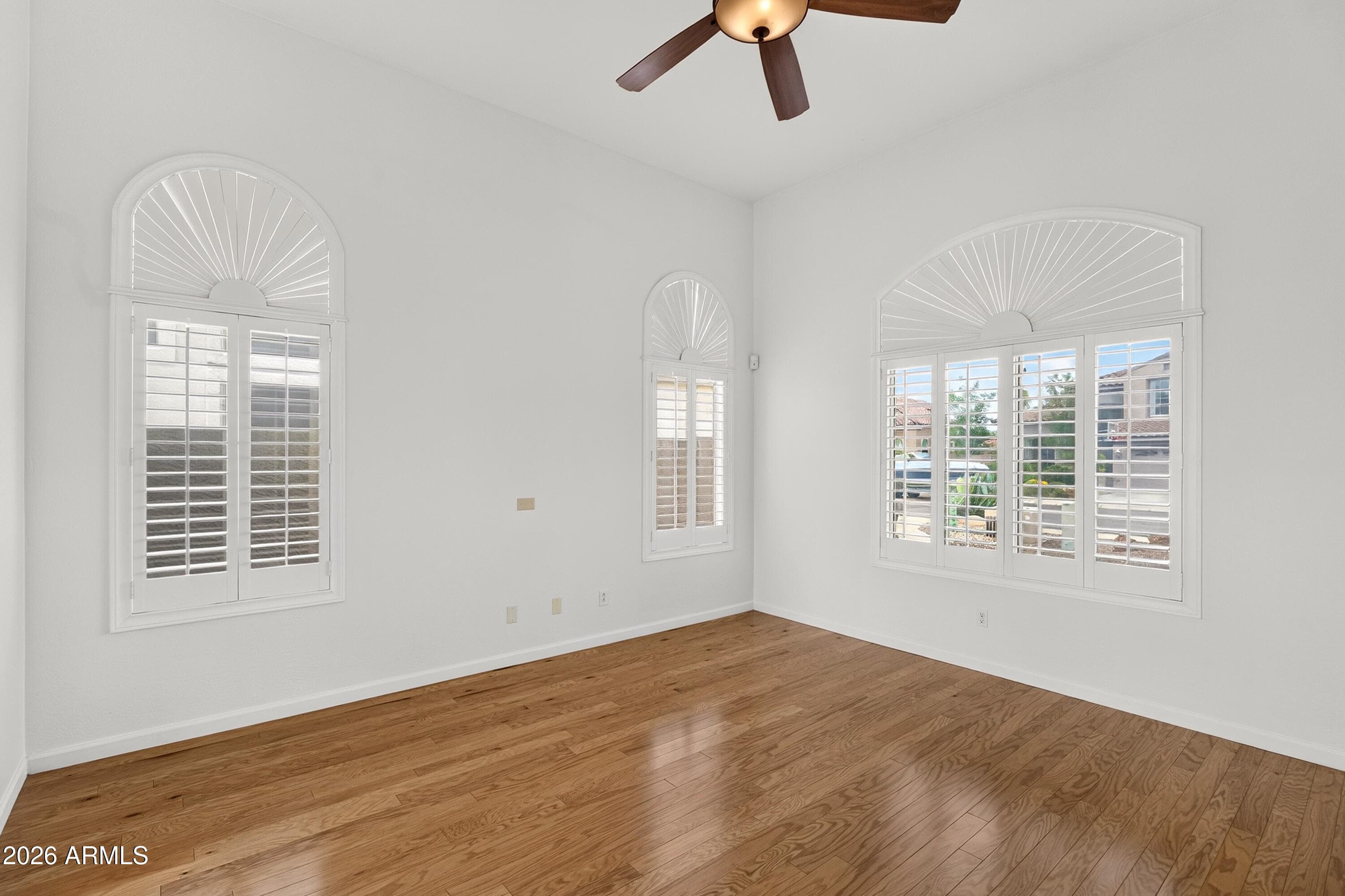 7220 W Melinda Lane — photo 6