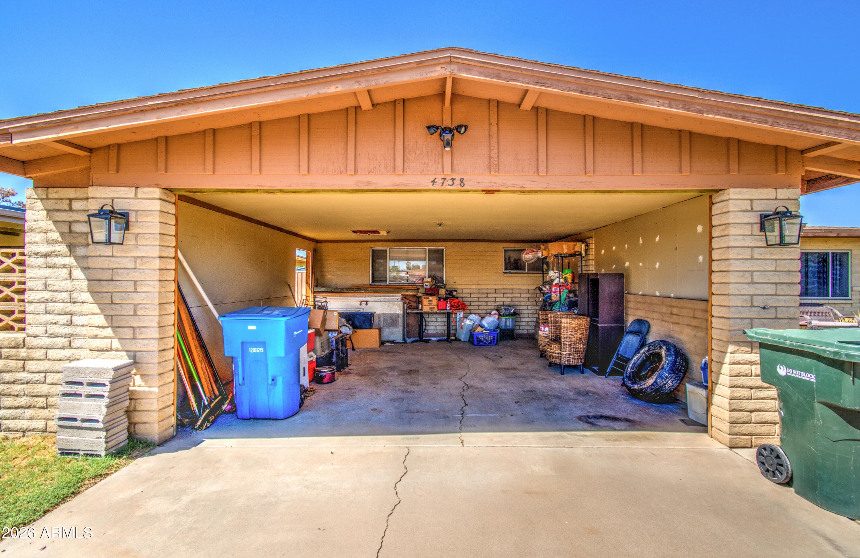 4738 N 40th Drive — photo 5