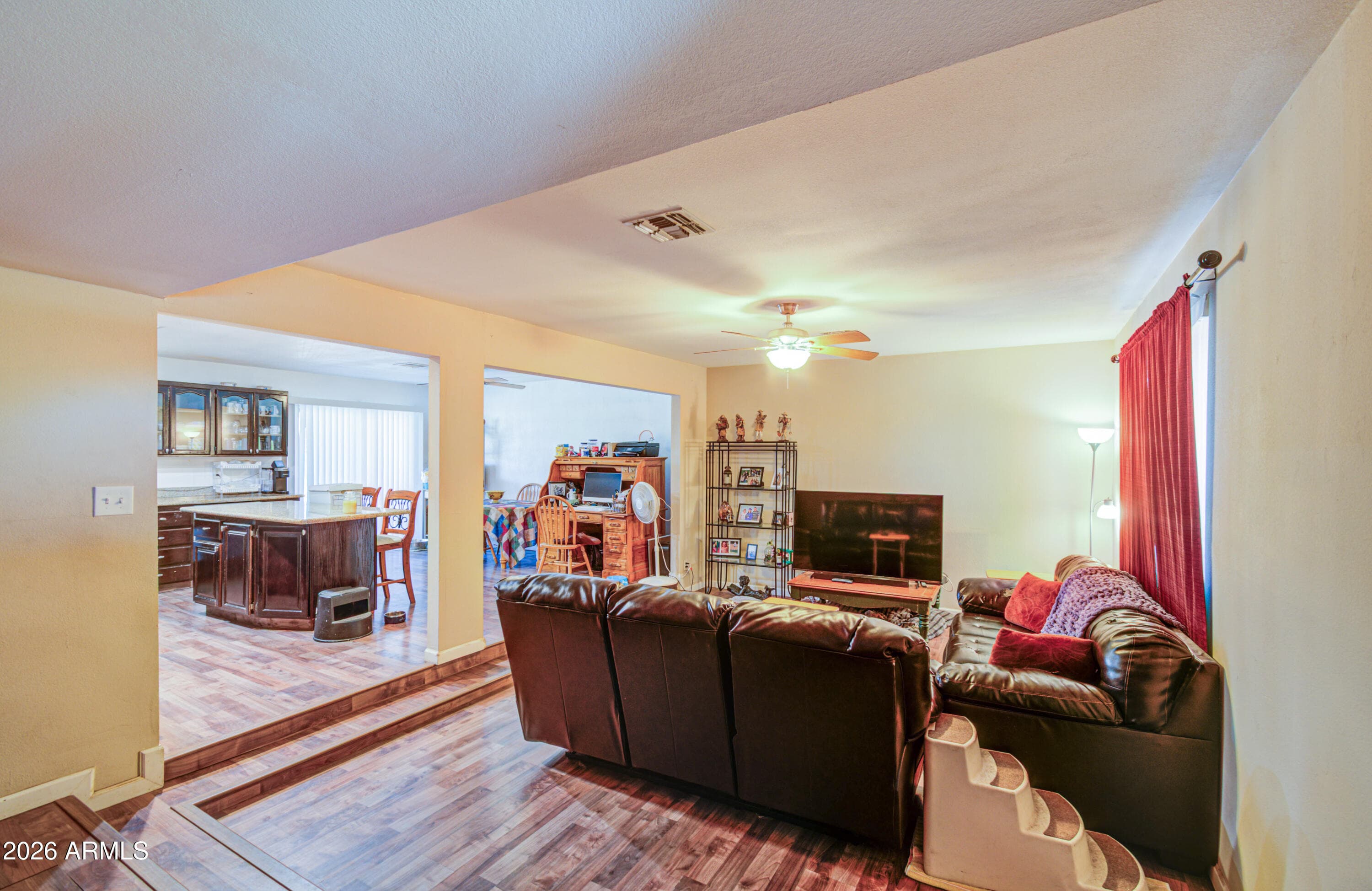 4738 N 40th Drive — photo 7