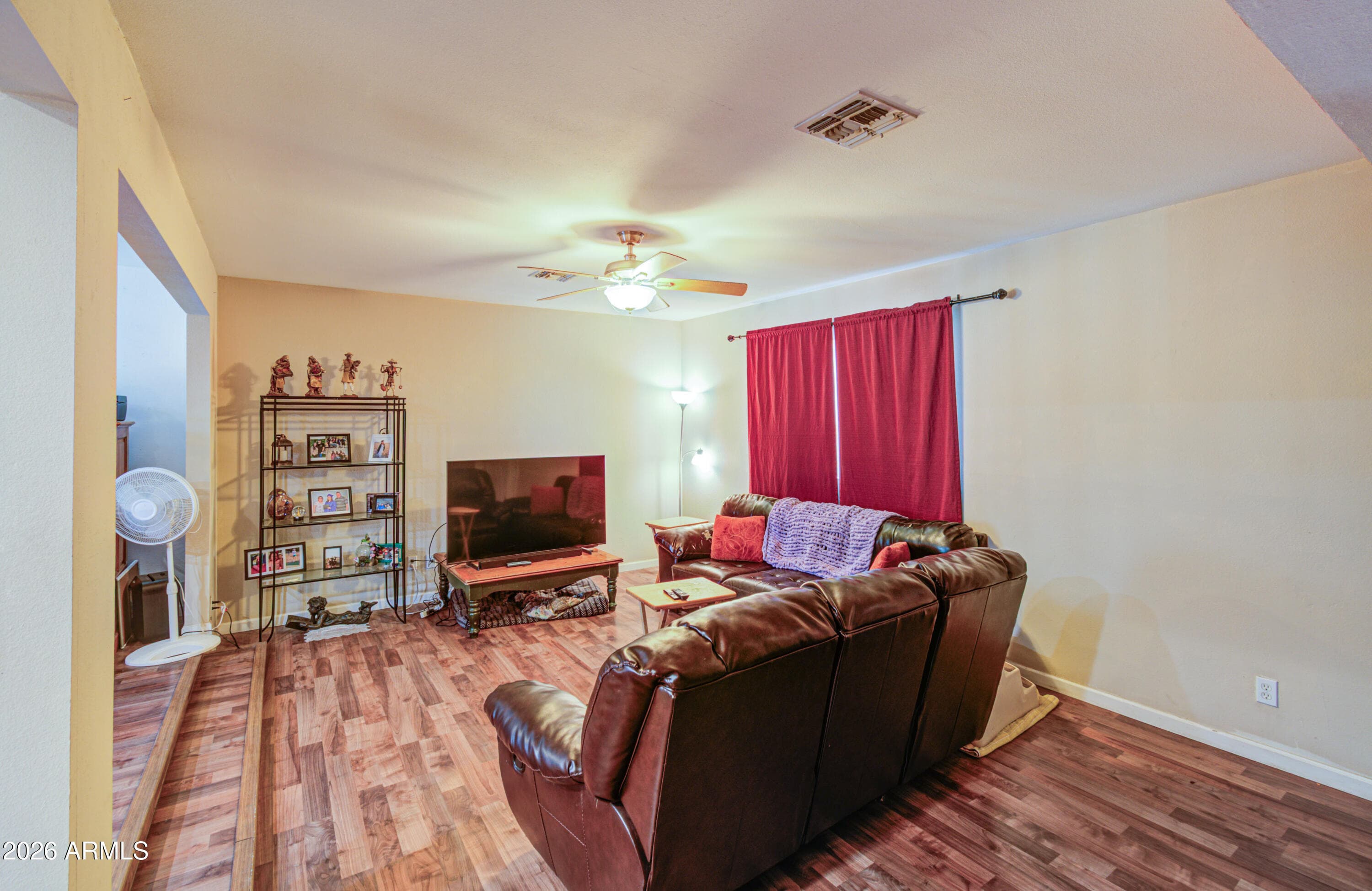 4738 N 40th Drive — photo 8