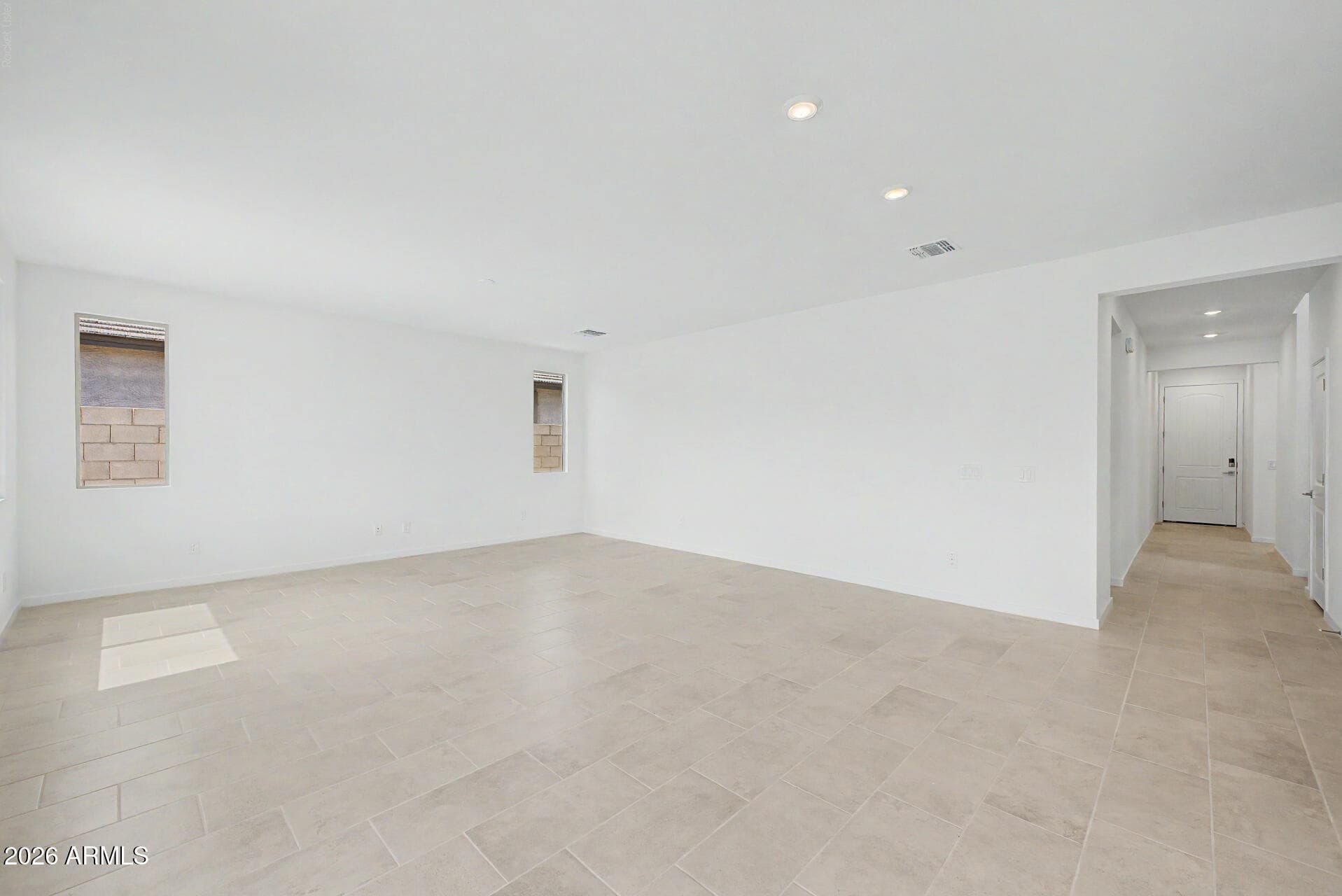 22321 W Irma Lane — photo 6