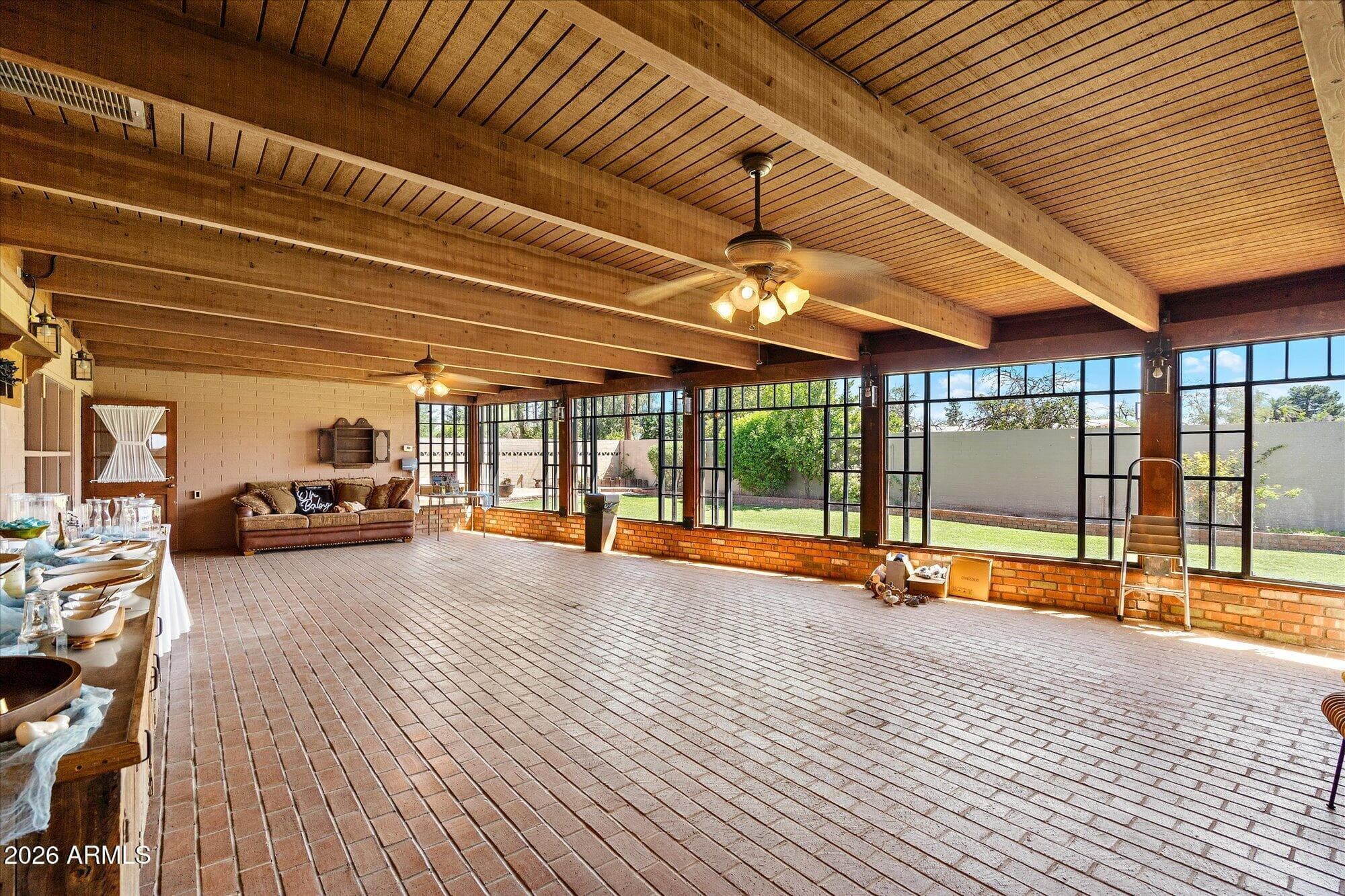 321 E Concorda Drive — photo 5