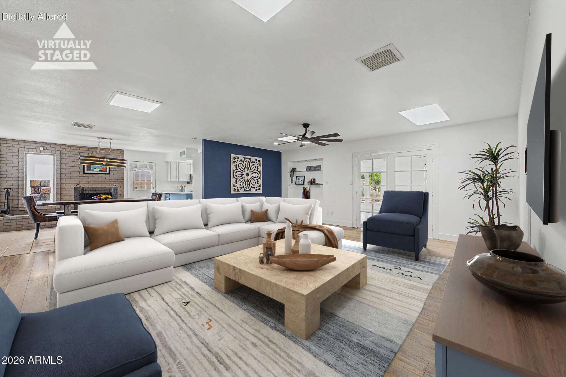 2816 W Villa Maria Drive — photo 5
