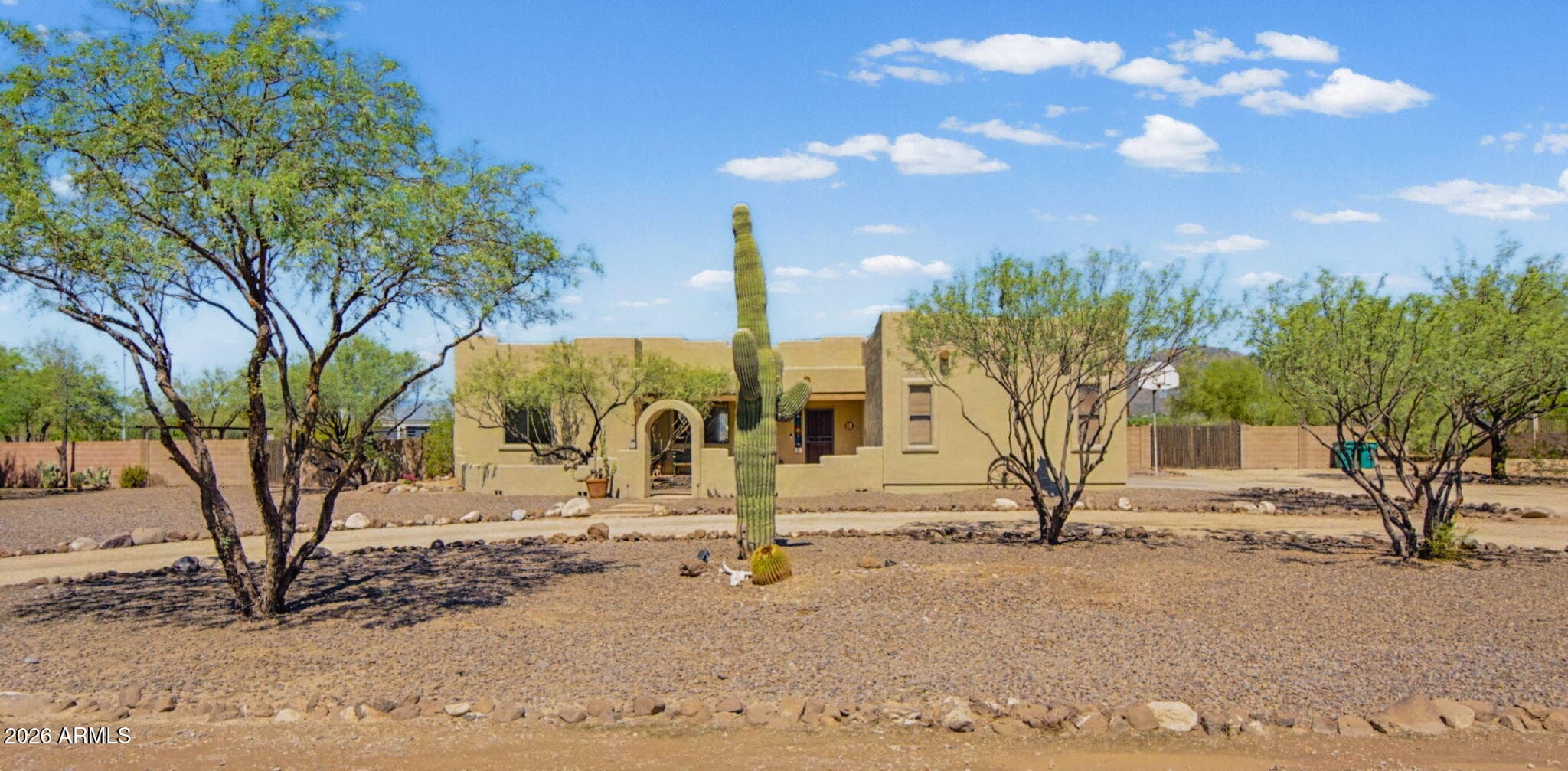 2818 W Tanya Trail — photo 3