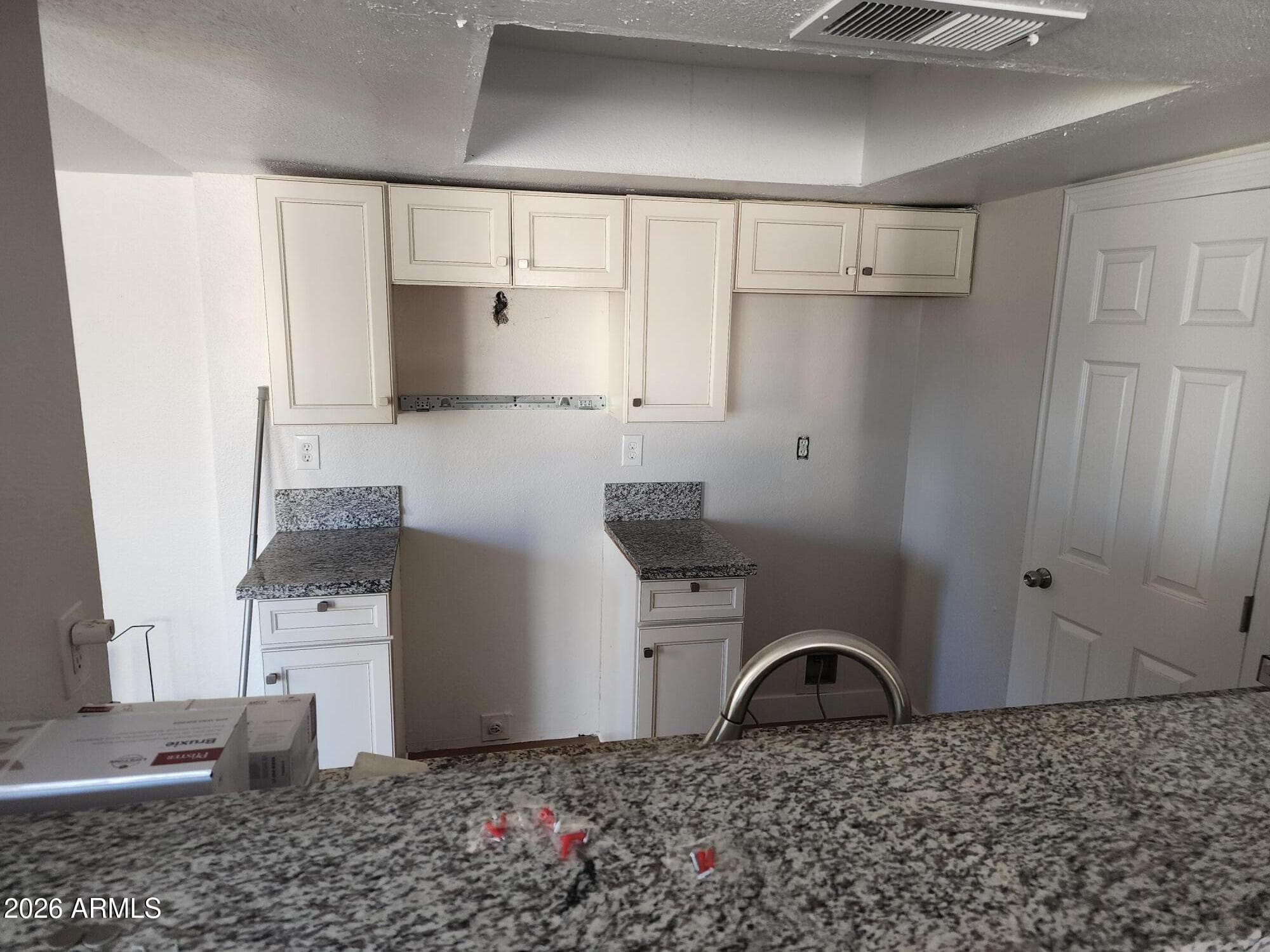 4419 E Wood Street — photo 2